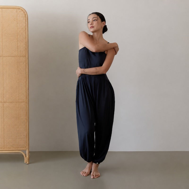 Airy Yoga Jumpsuit | Clean Fit & Effortless Movement