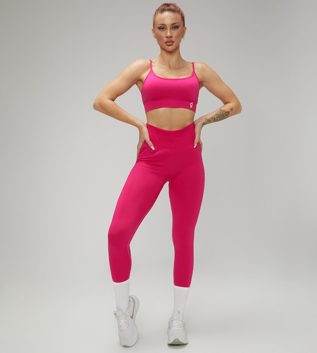 European Quick Dry Long Sleeves Crop Top With Padded sports Bra, High Waist Leggings Workout Sets Pink
