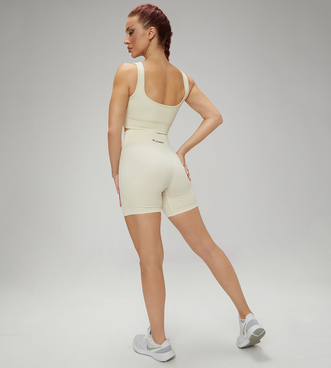 Hot Selling Ribbed Seamless High Waisted Legging, Shorts and  Padded Sportswear 5pcs Set Cream with Jacket