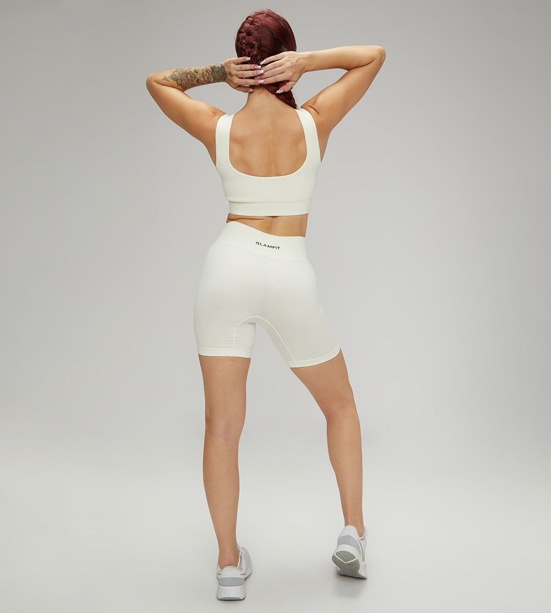 Seamless Padded Sports Bra and Shorts 2pcs Set Cream