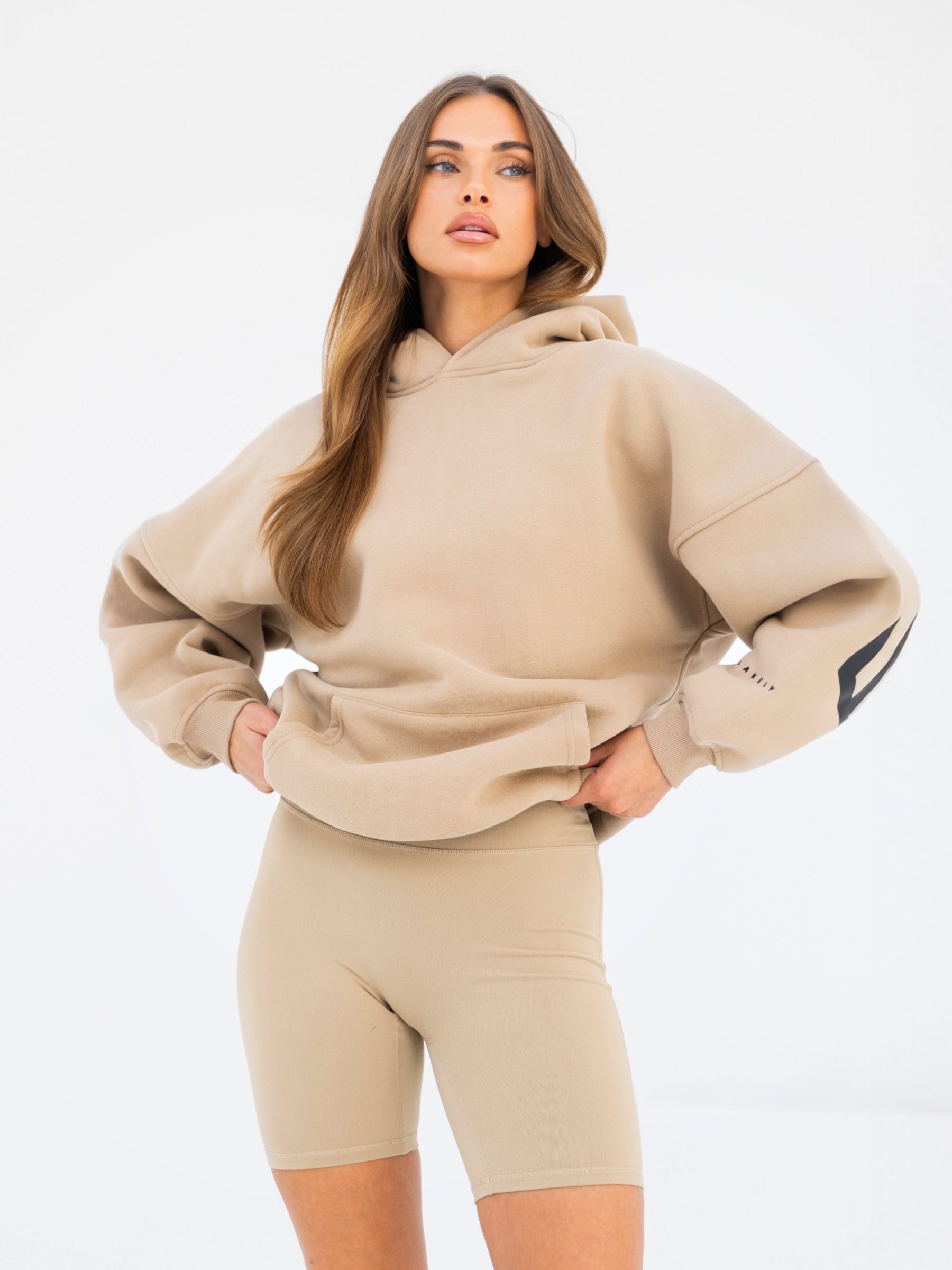 Isabel Oversized Hoodie - Tan