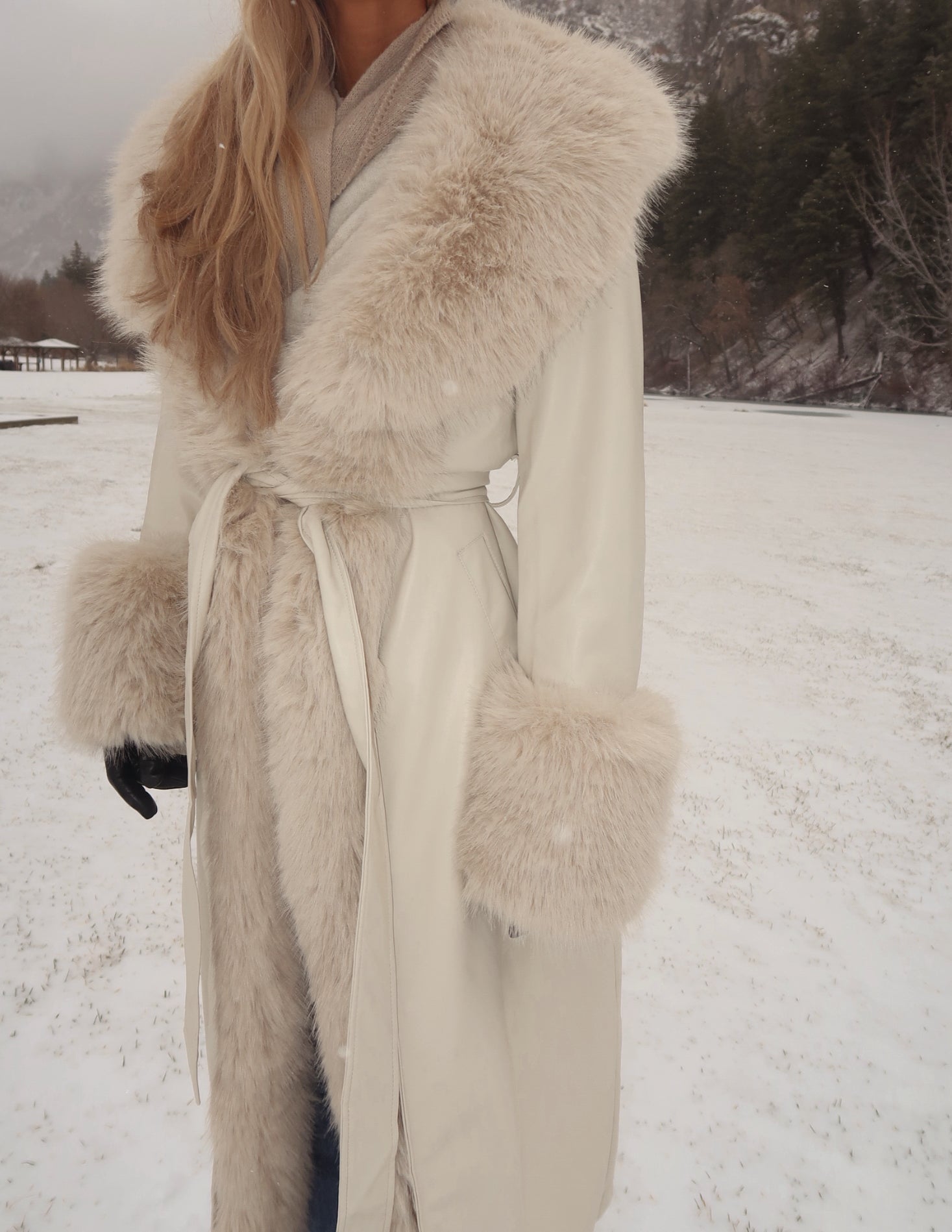 Frosted Empress Coat