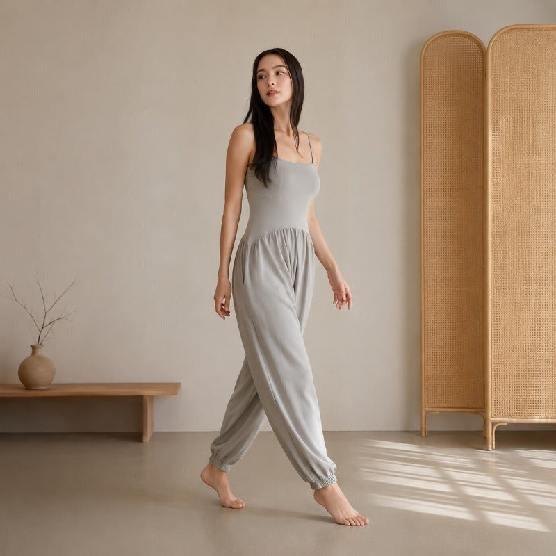 Airy Yoga Jumpsuit | Clean Fit & Effortless Movement