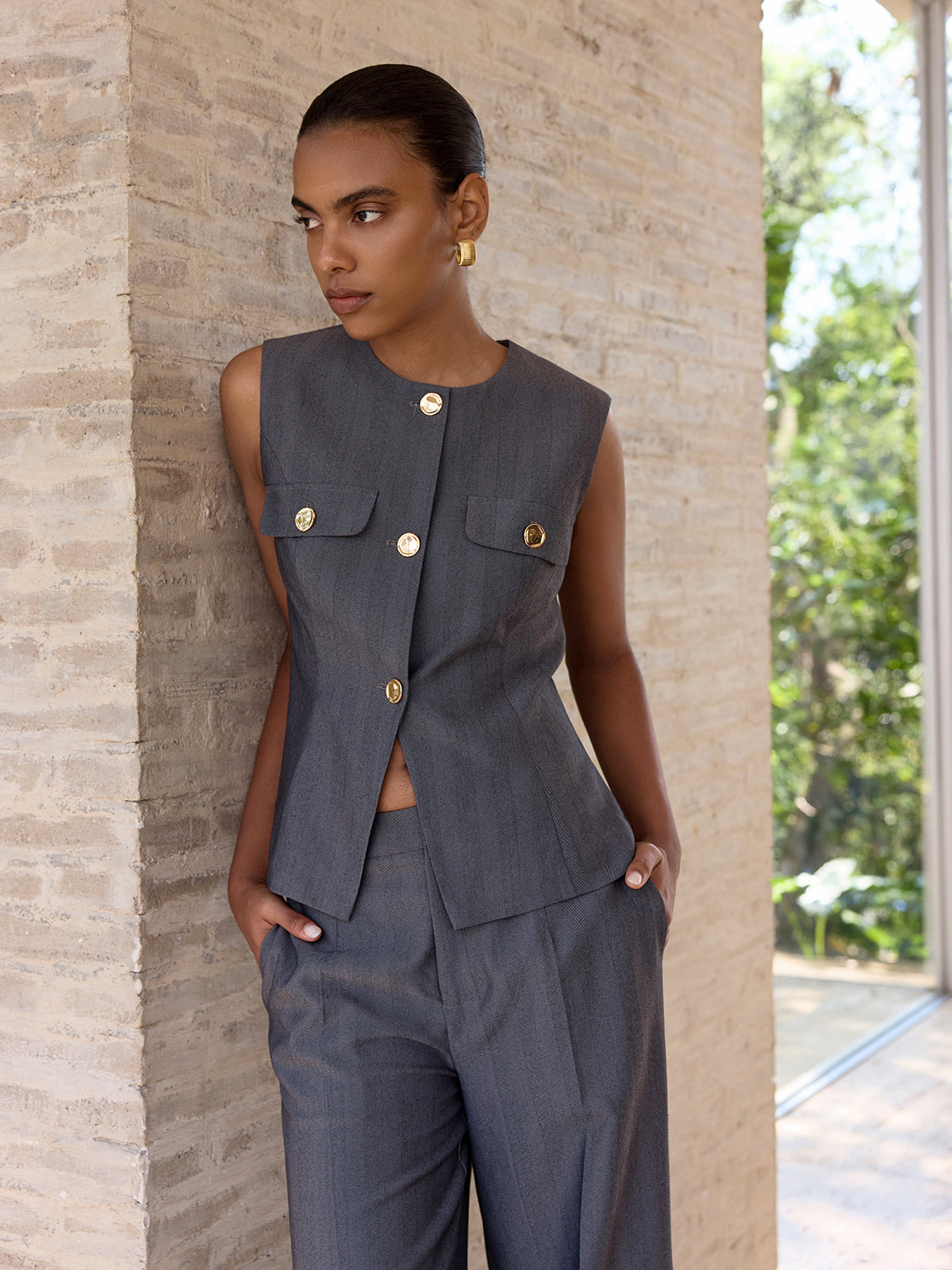 Metal Button Sleeveless Blazer Vest