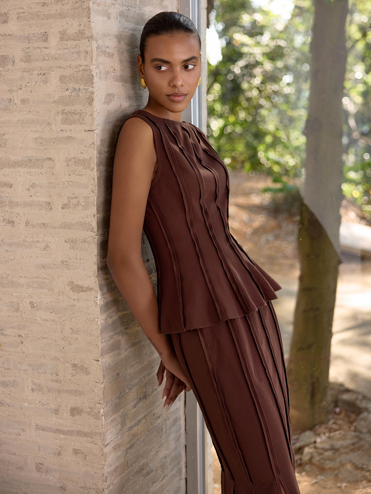 Seam-Detail Peplum Sleeveless Top