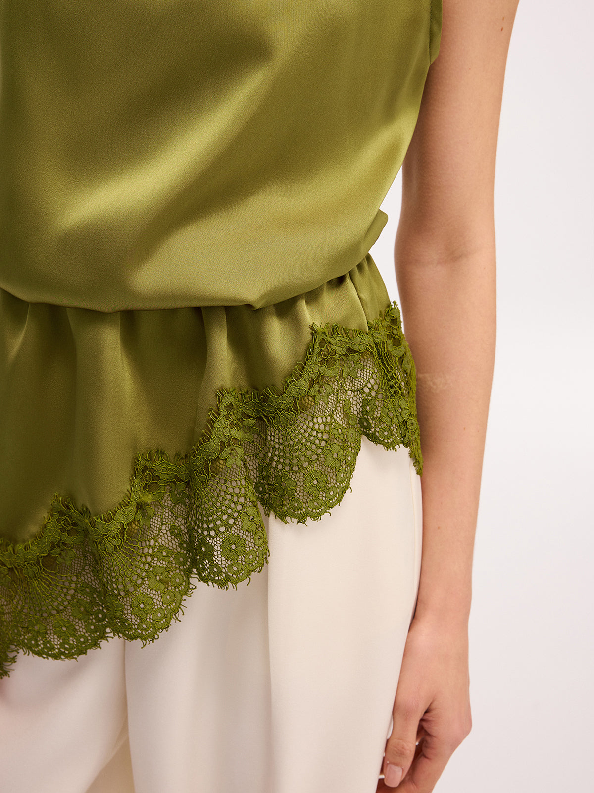 Lace Trim Satin Sleeveless Blouse