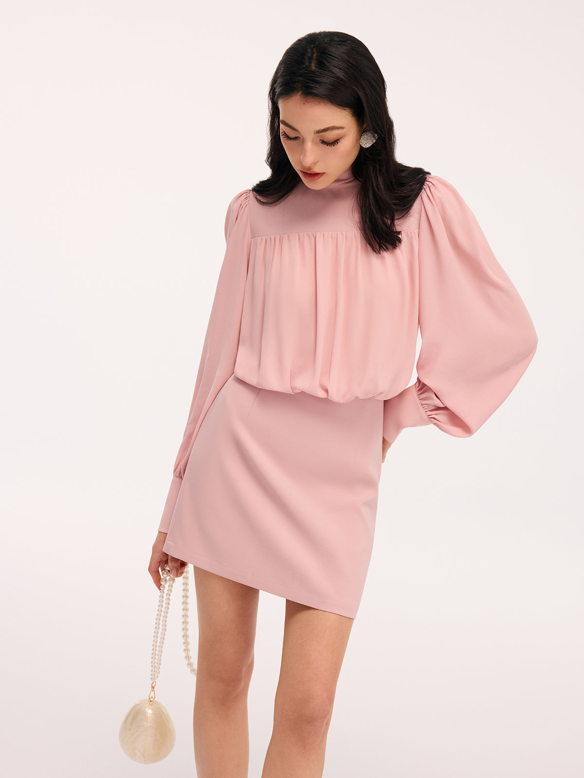 Back Bow Detail Puff-Sleeve Blouson Dress