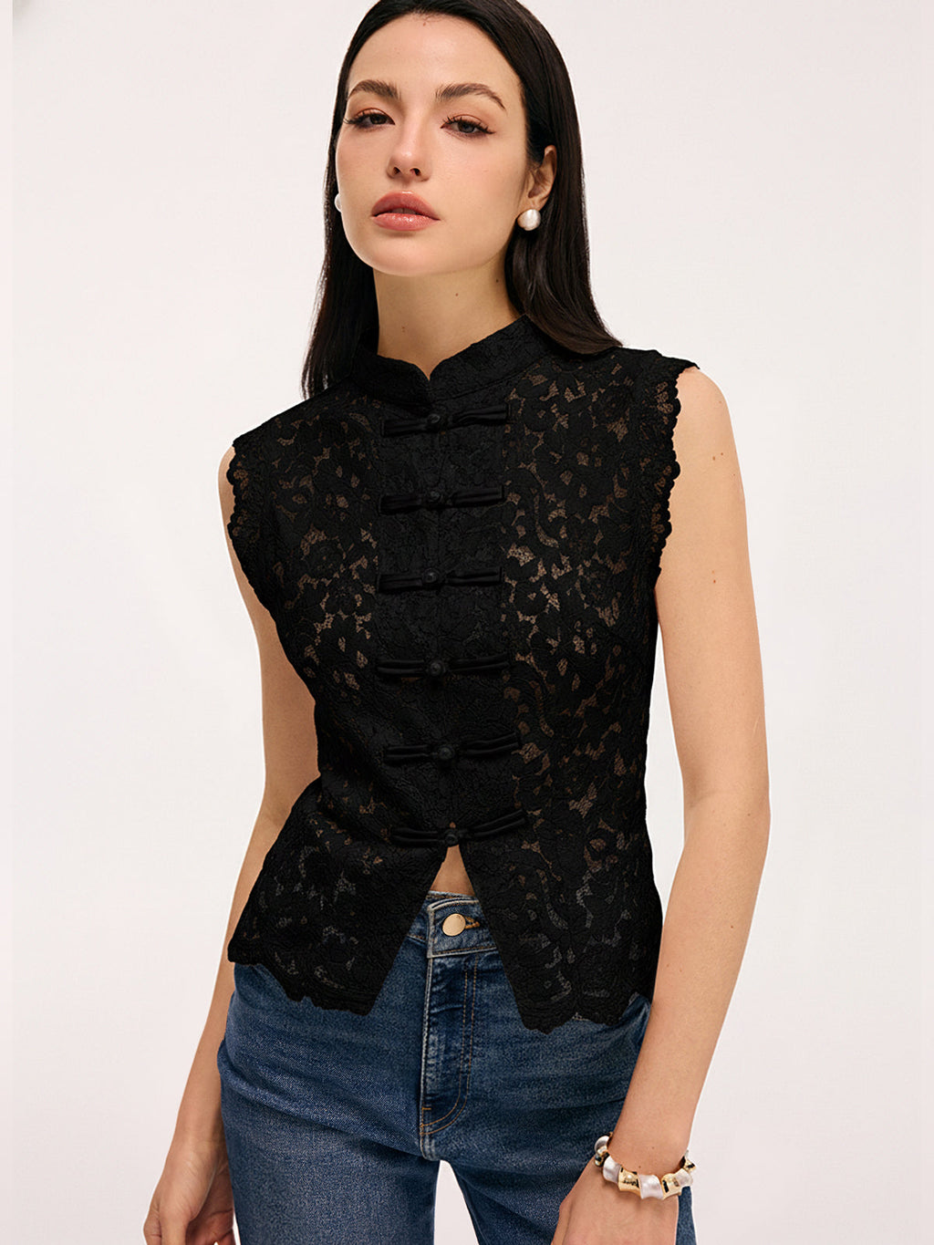 Lace Mandarin Collar Pearl Button Sleeveless Top