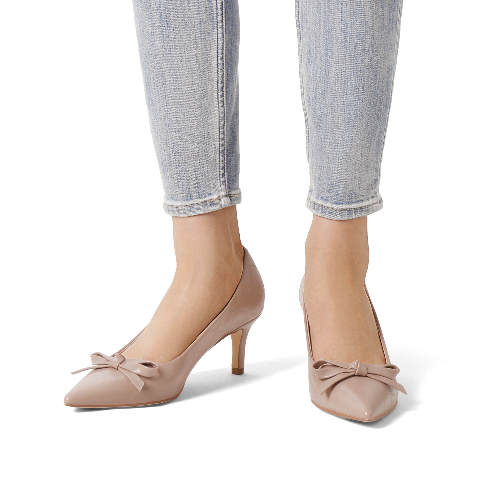 Pointed Toe Kitten Heel Pumps