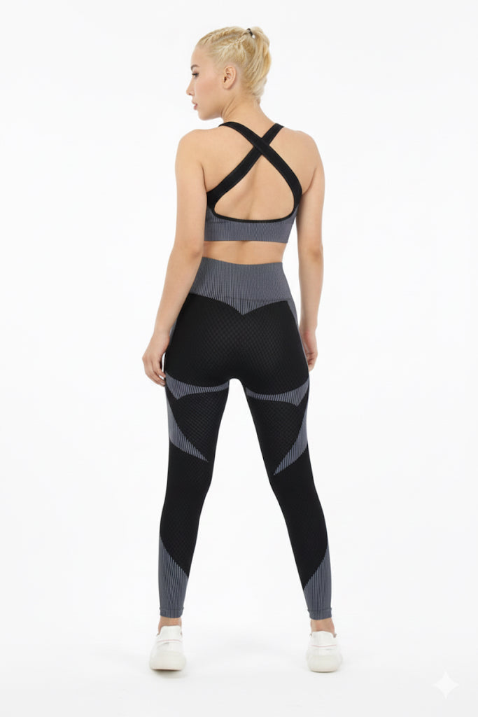 Seamless Women 3pcs Yoga Sets Fitness Sport Suit Long Sleeve Zipper with Sport Bra & Leggings Pants Black & Gray