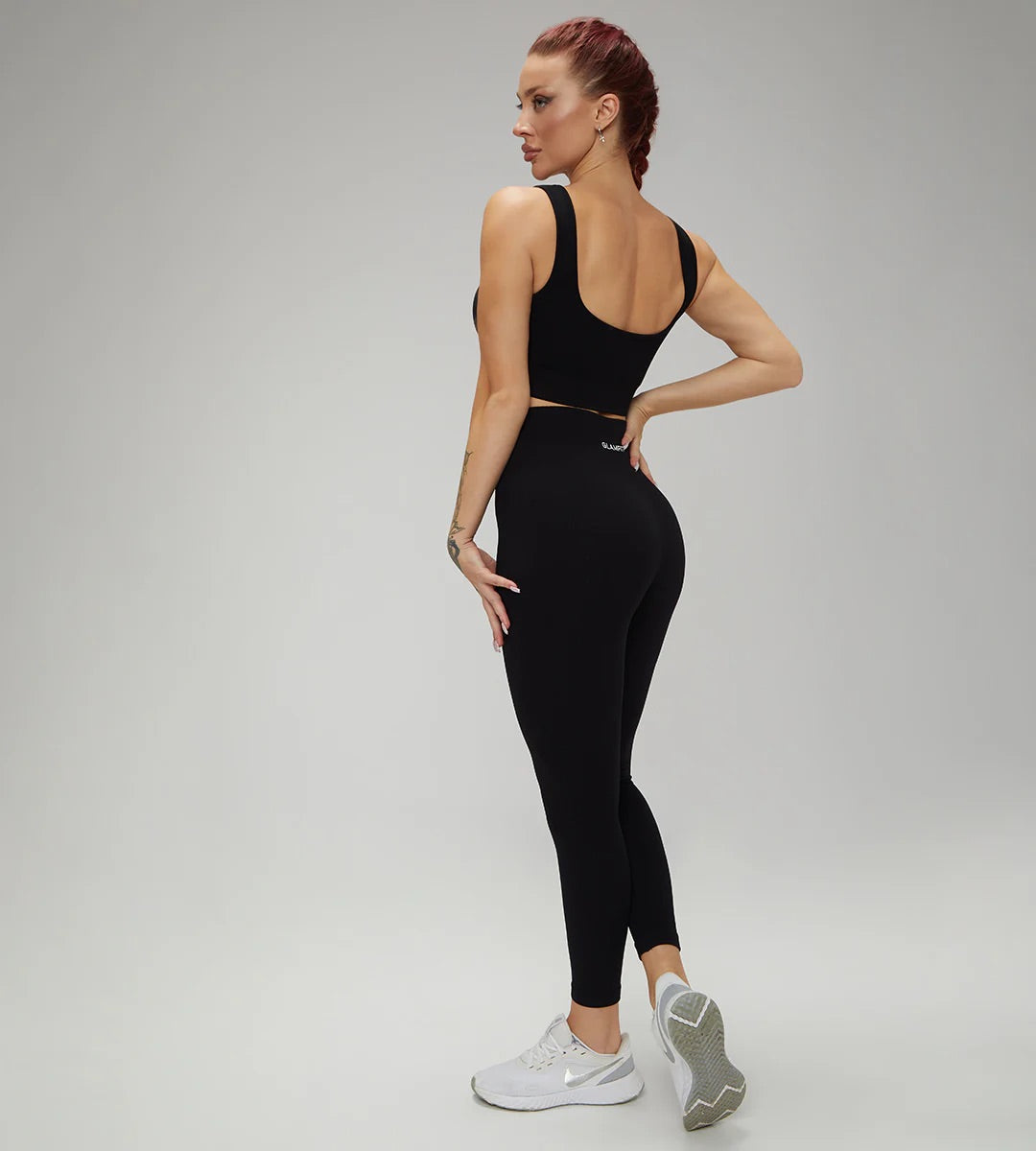 Hot Selling Ribbed Seamless High Waisted Legging and Padded sportswear 2 Pcs Set Black
