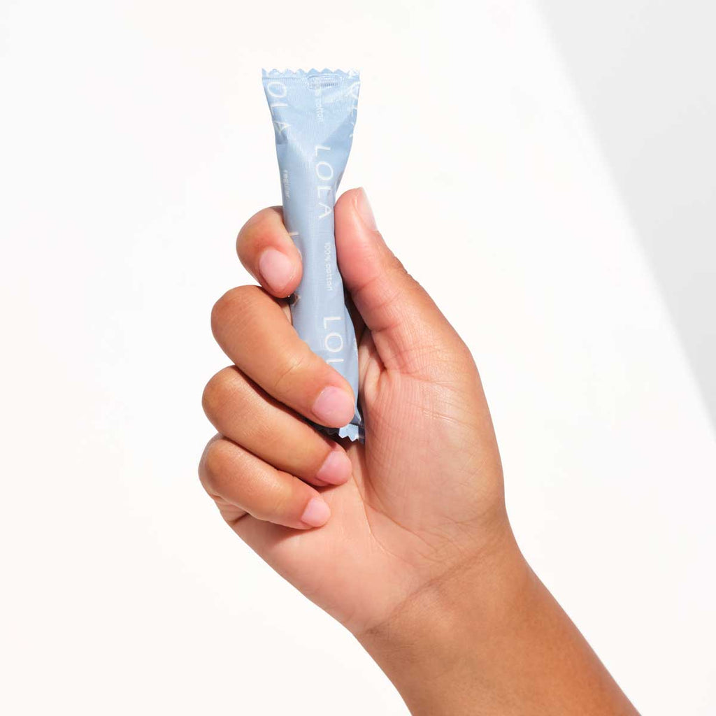 Compact Plastic Applicator Tampons