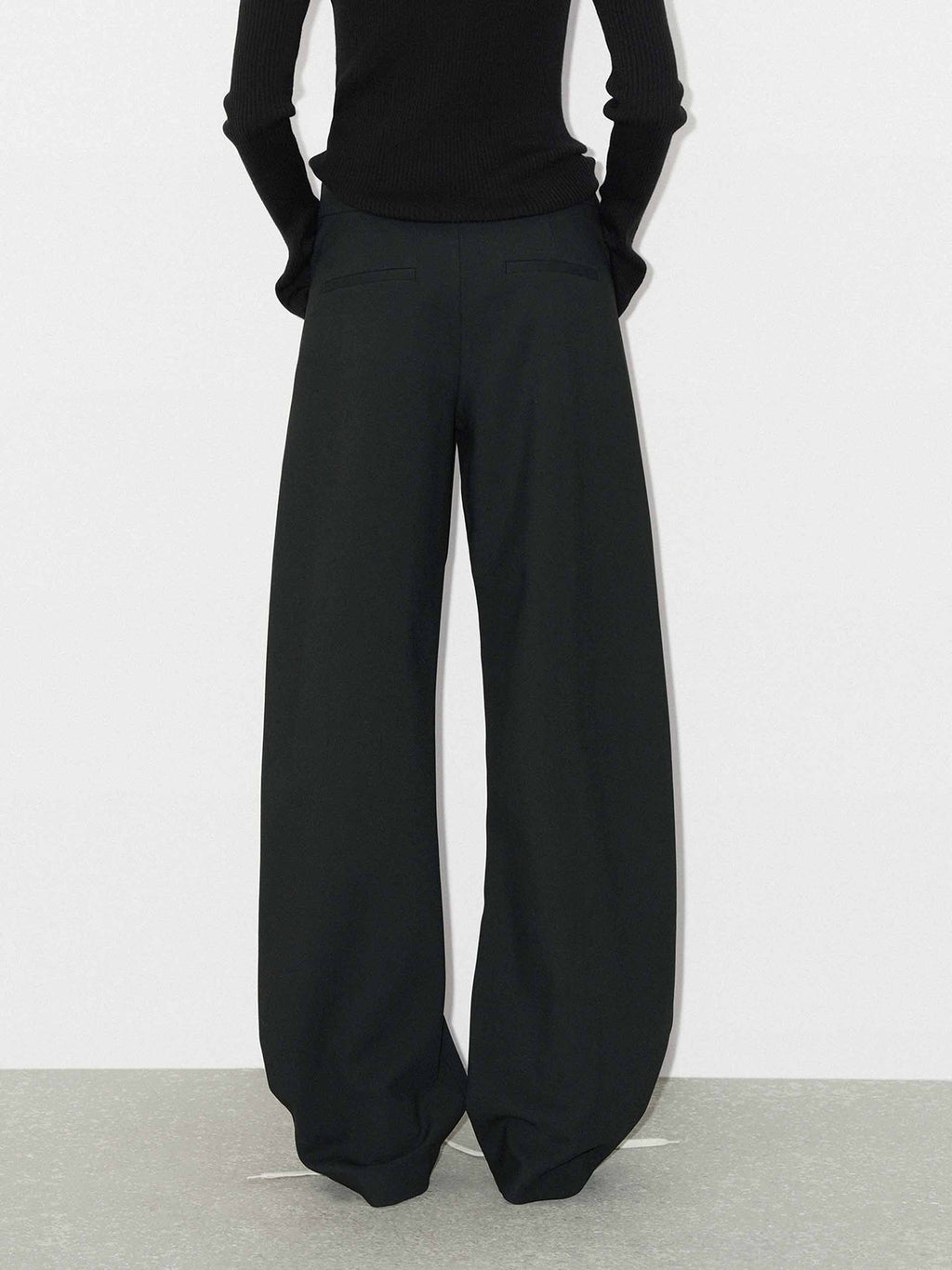 Front Pocket Barrel Pants