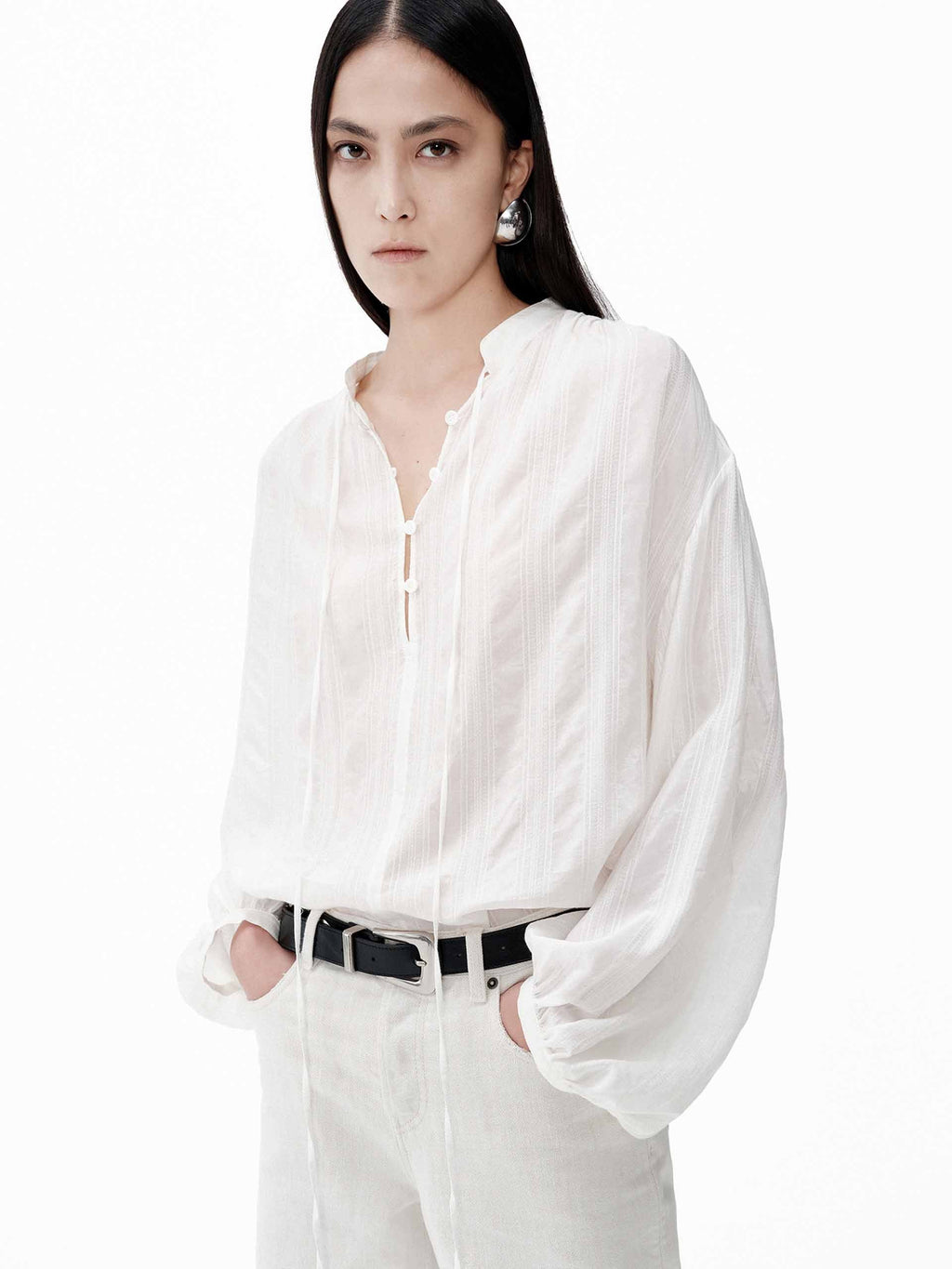 Volume Sleeve Tie Blouse