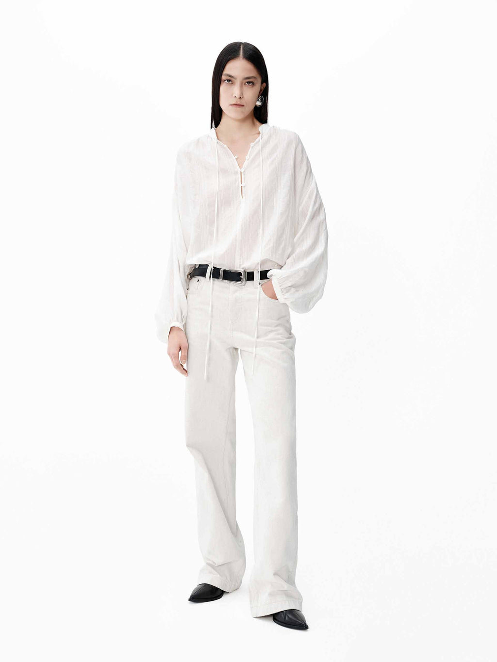 Volume Sleeve Tie Blouse