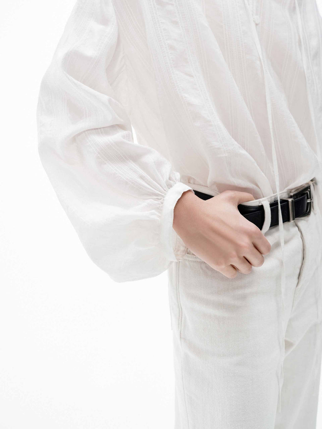 Volume Sleeve Tie Blouse