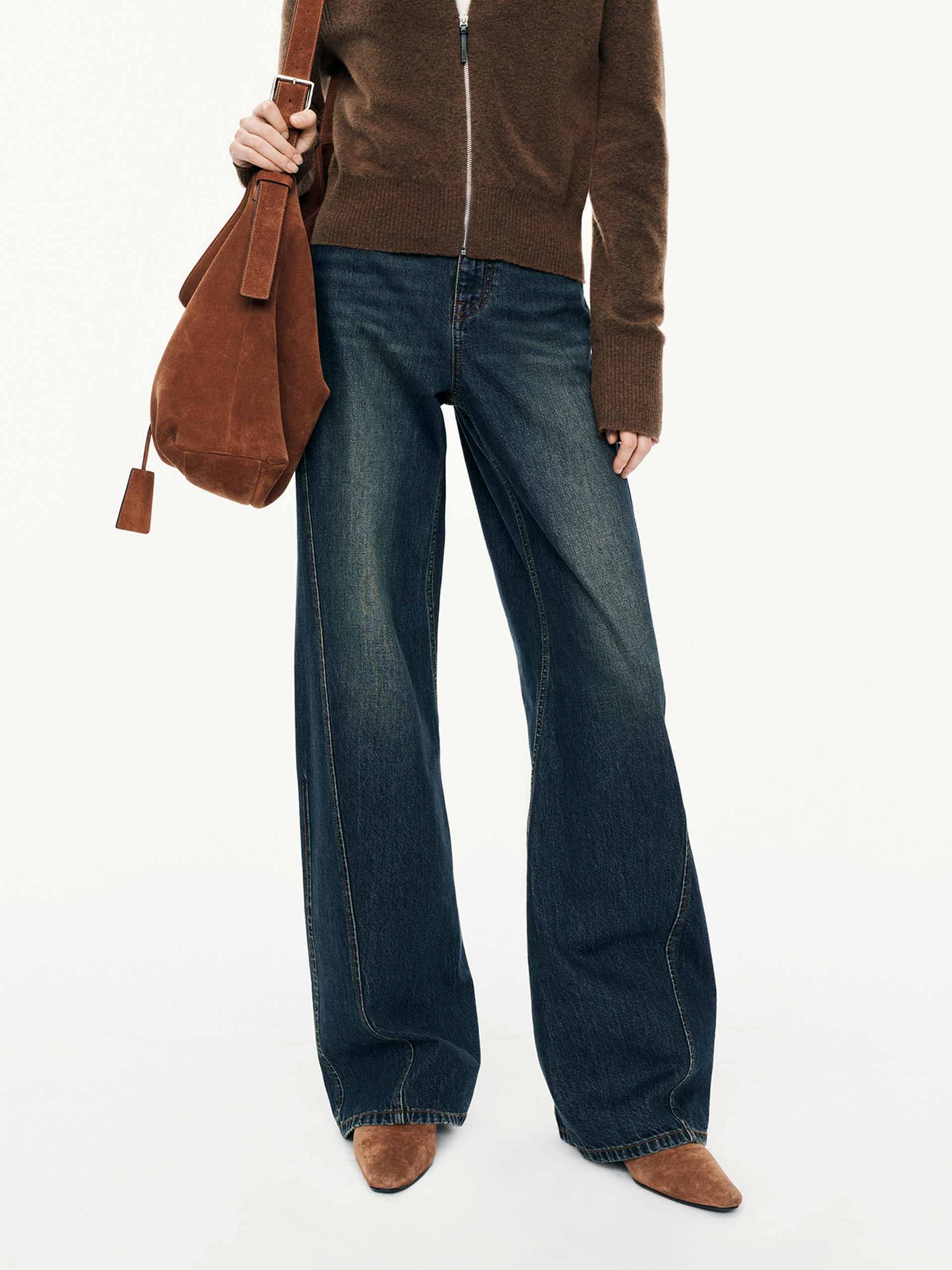 Barrel Leg Faded Jeans