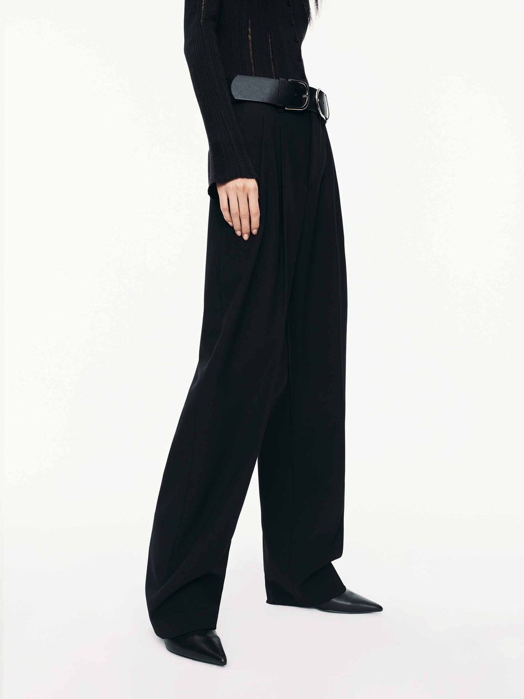Barrel Leg Pleated Trousers