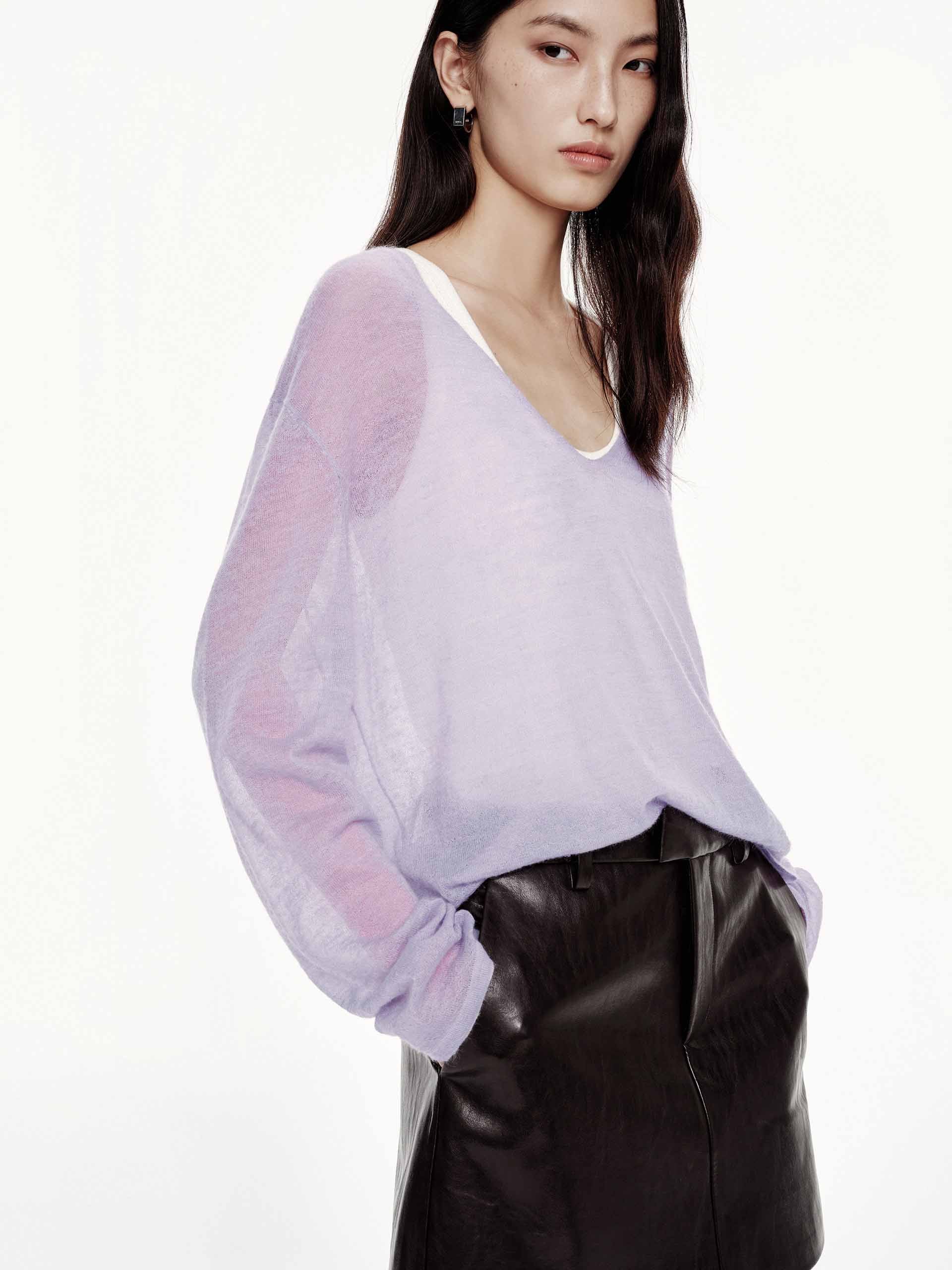 V-neck Knitted Sweater