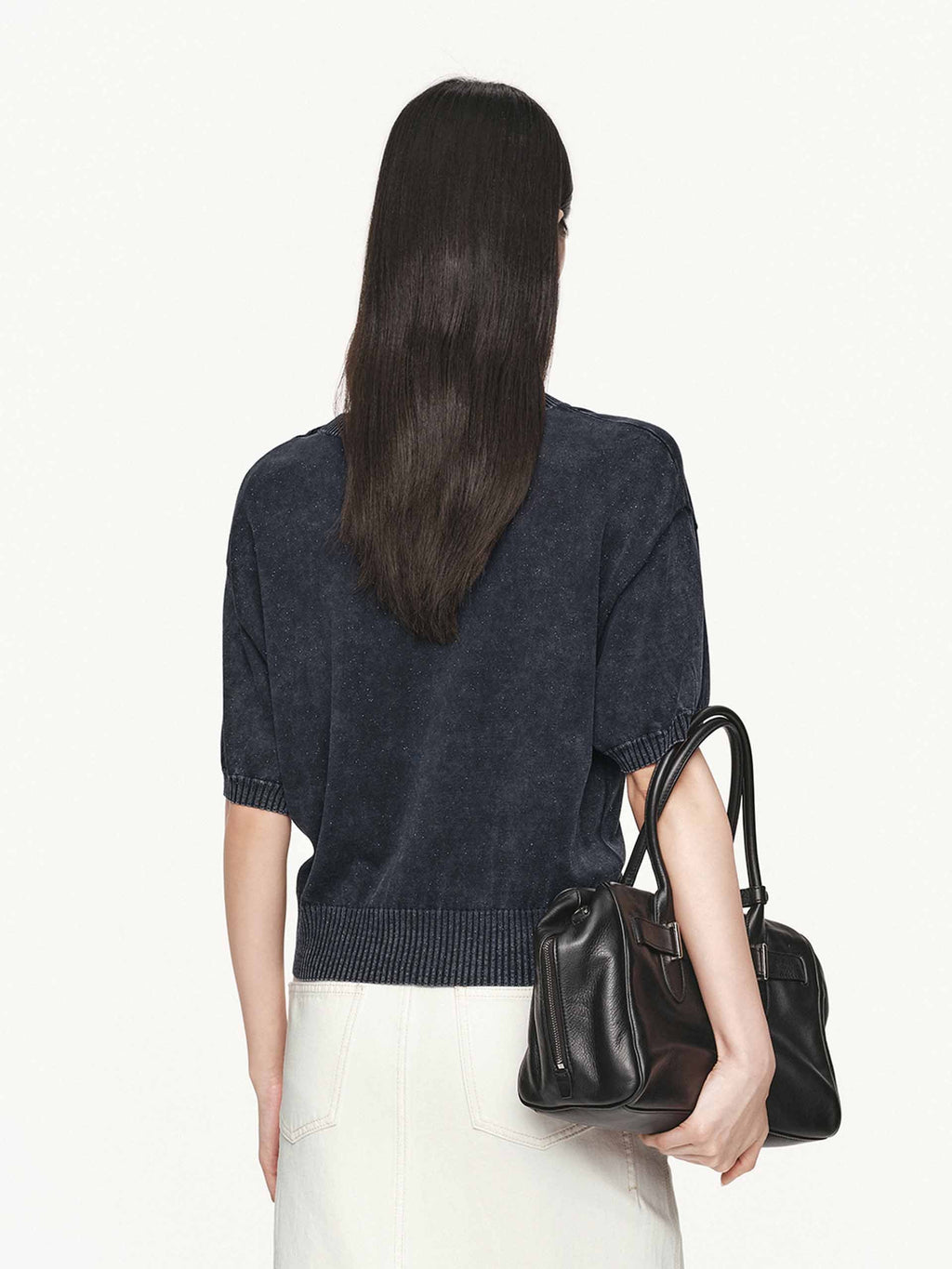 Round Neck Shiny Sweater