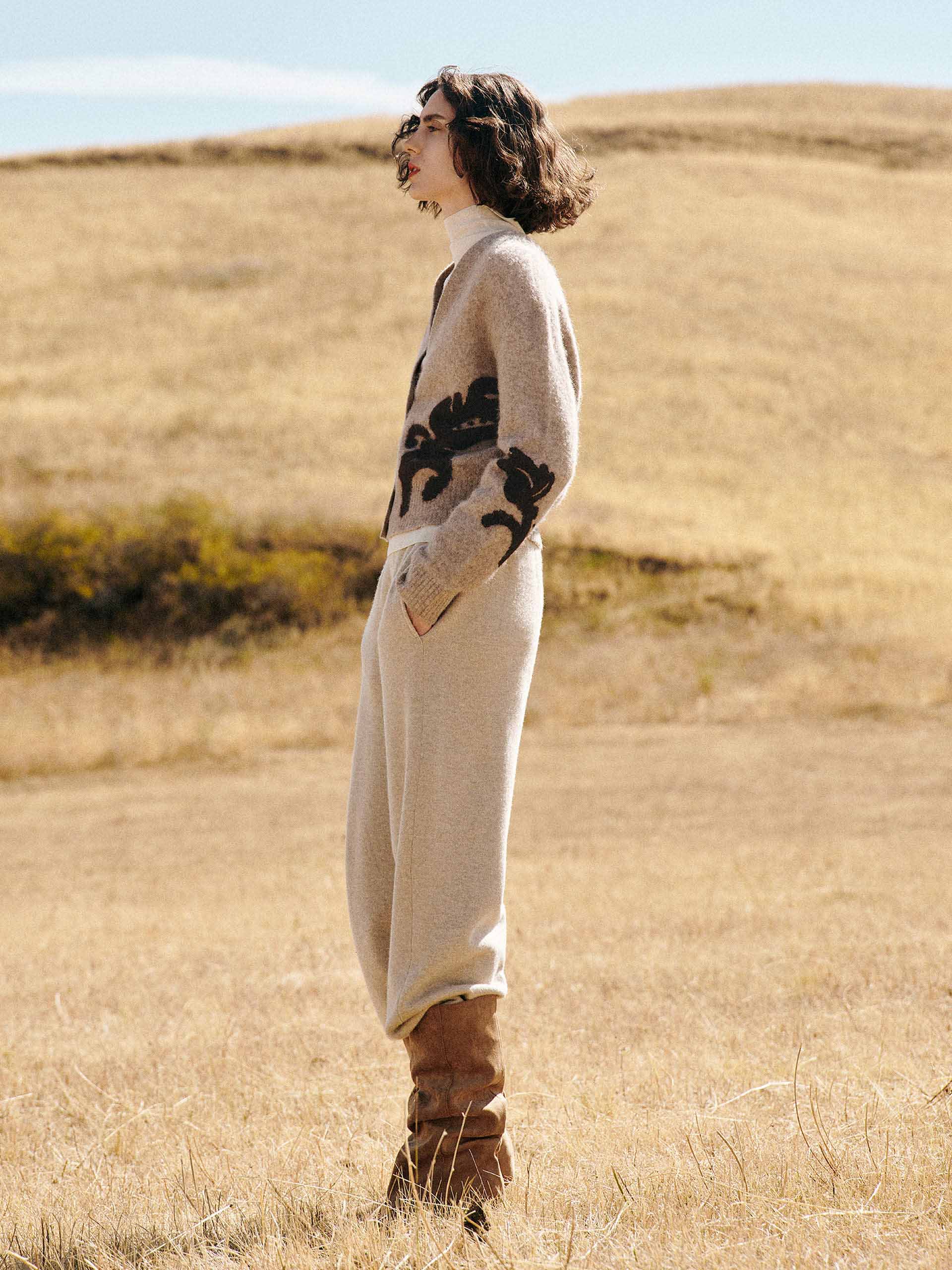 V-neck Cropped Cardigan