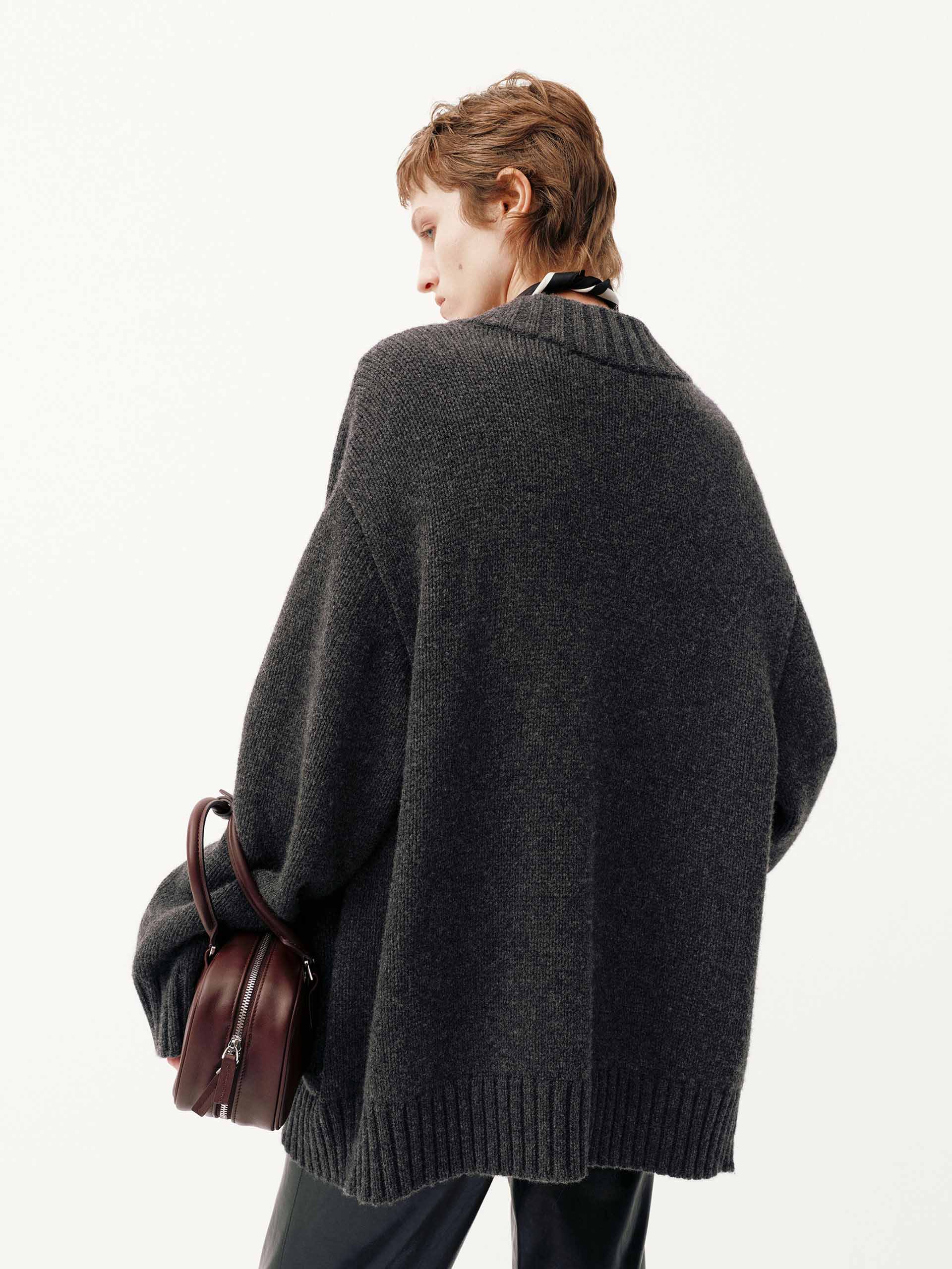 Multi Pockets Knitted Cardigan