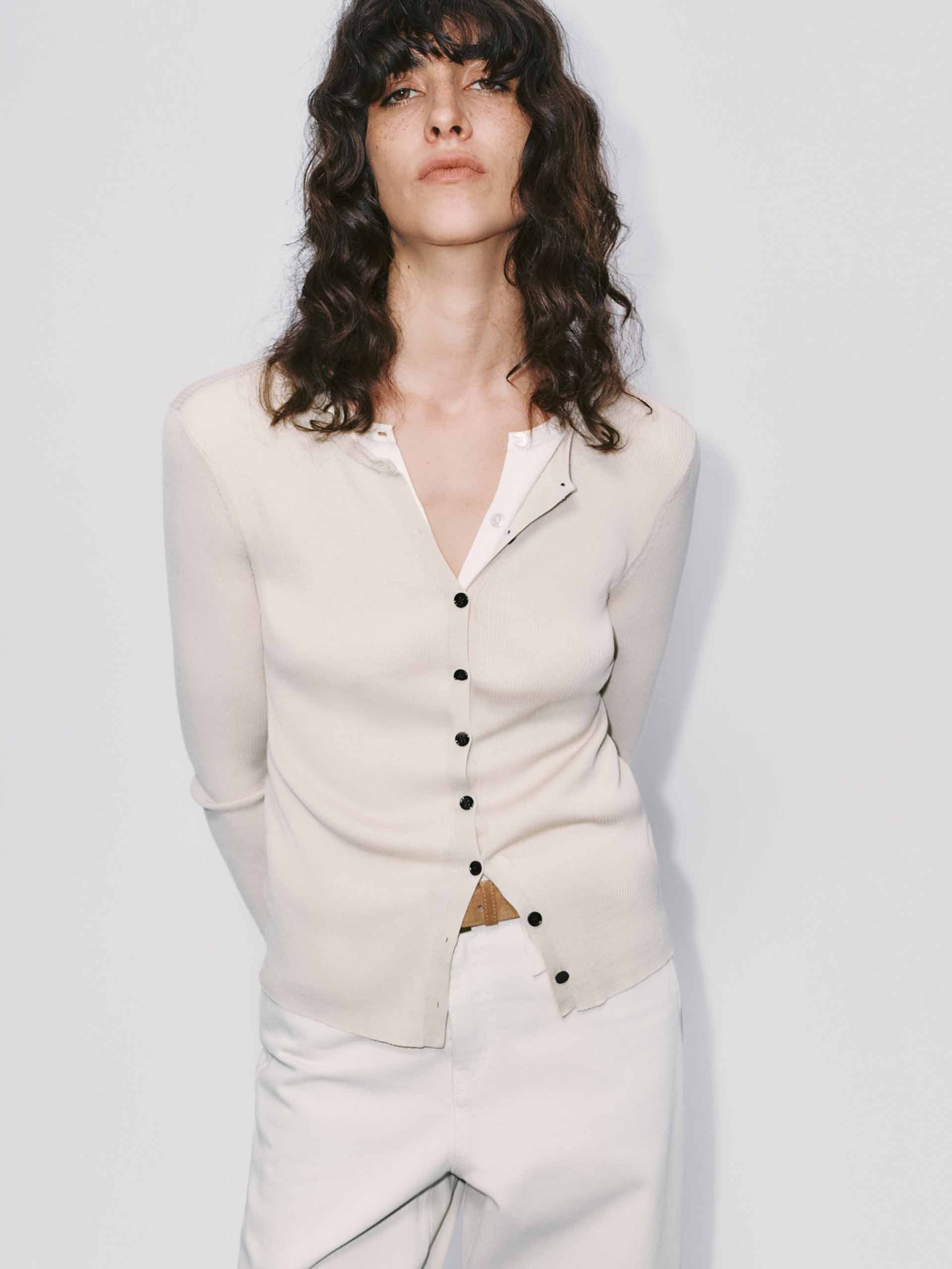 Fitted Layered Wool Cardigan