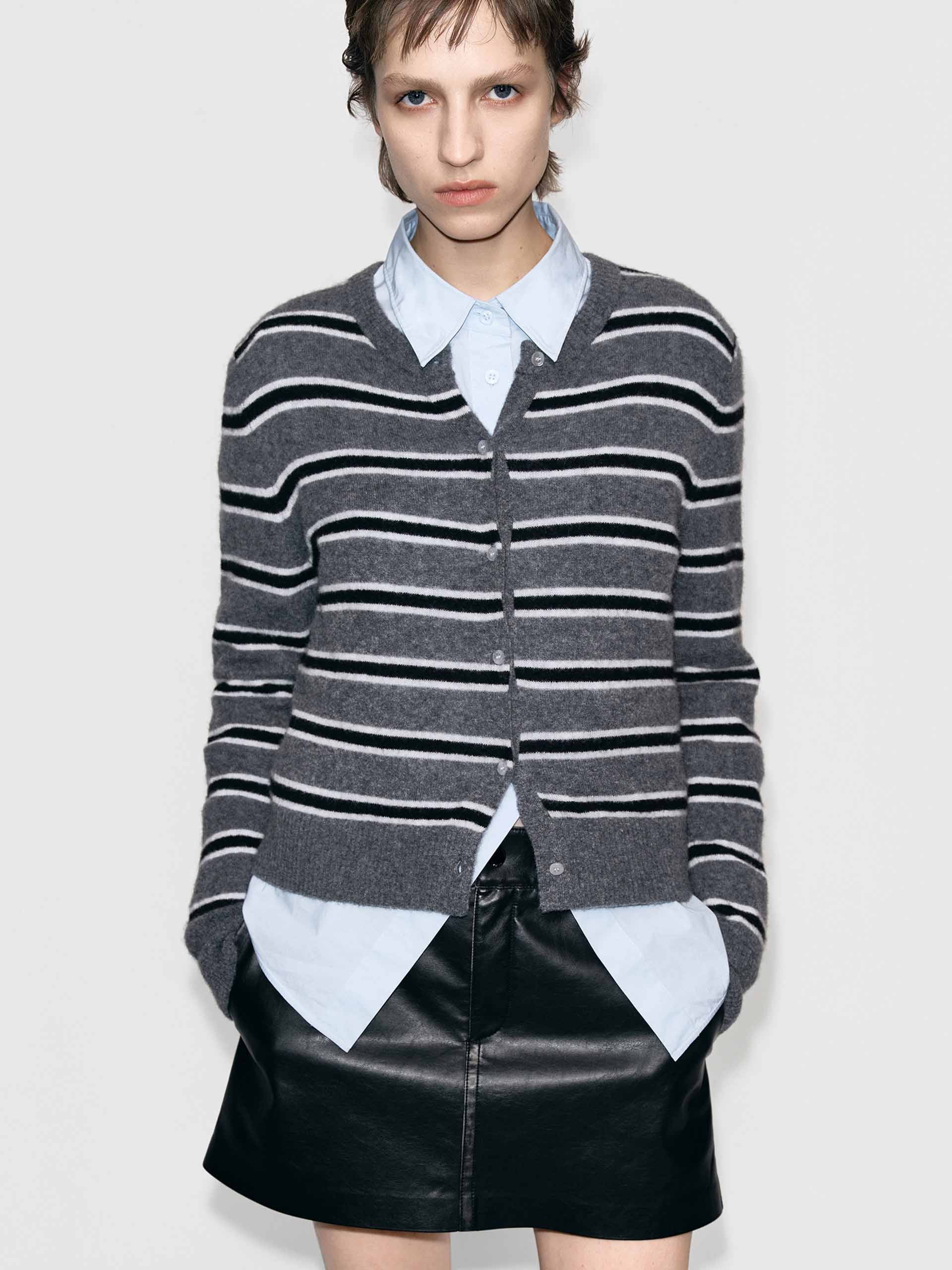 Round Neck Stripe Cardigan