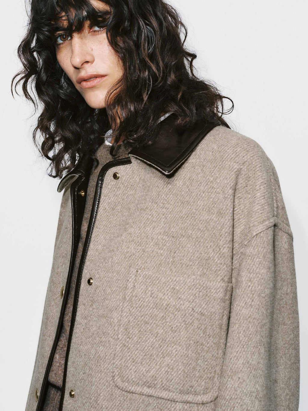 Leather Collar Relaxed Coat