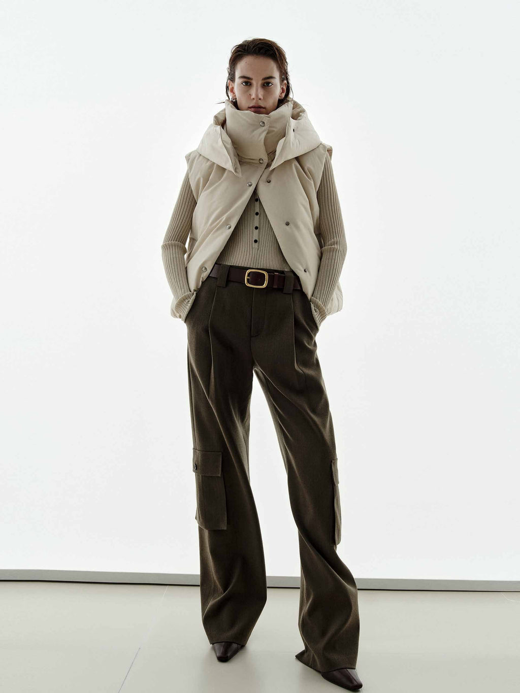 Sleeveless Hooded Down Jacket