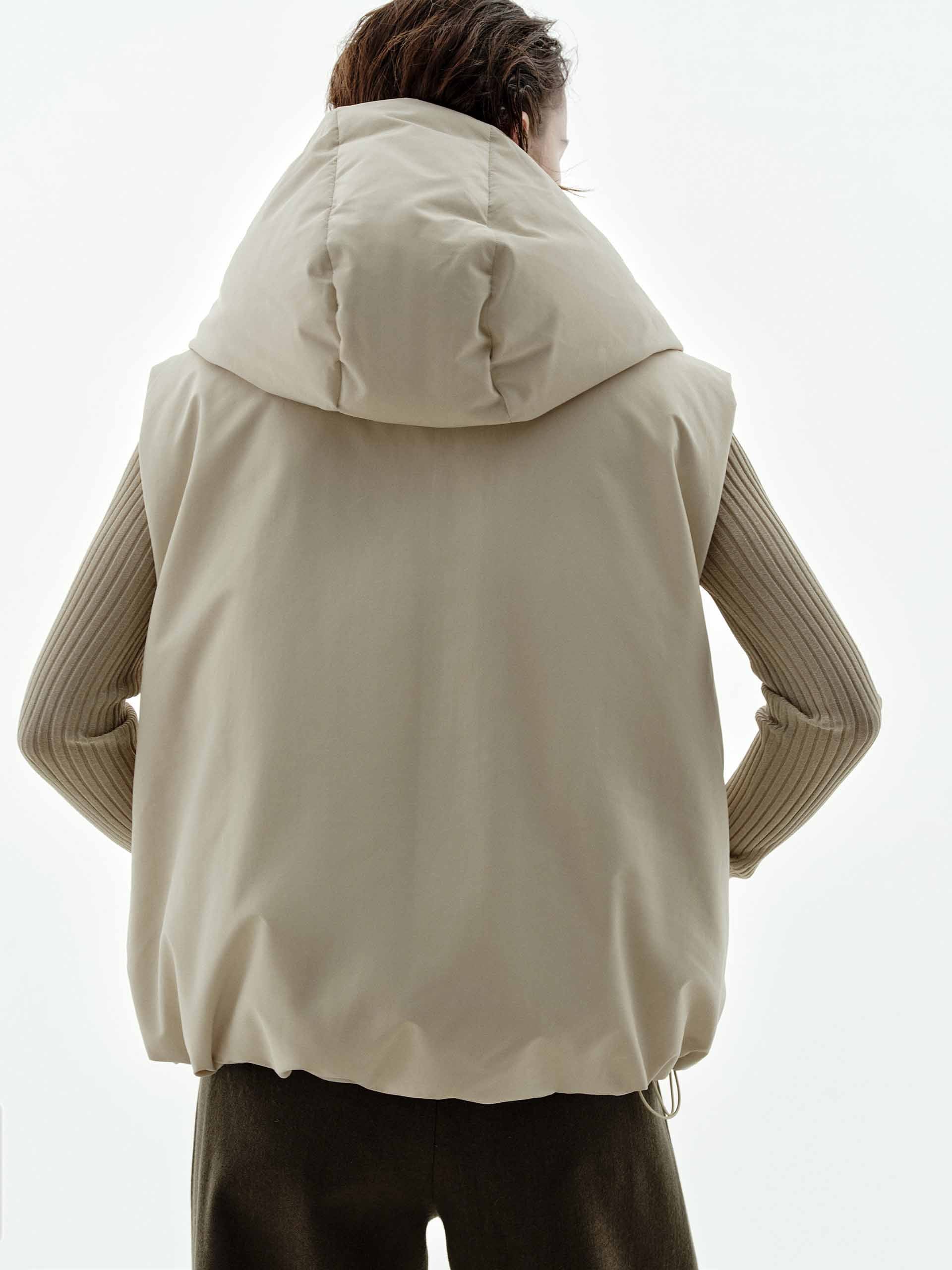 Sleeveless Hooded Down Jacket