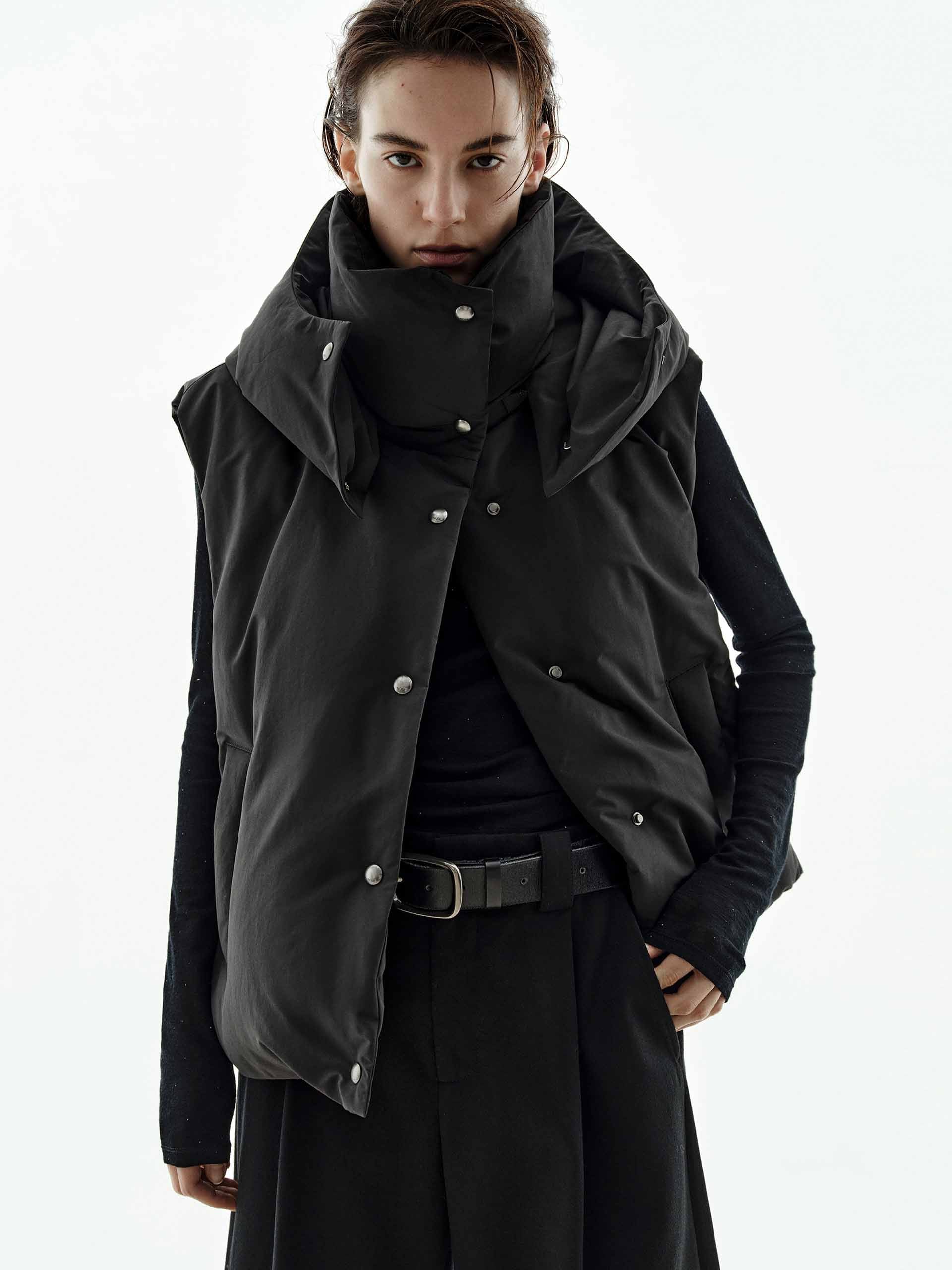 Sleeveless Hooded Down Jacket