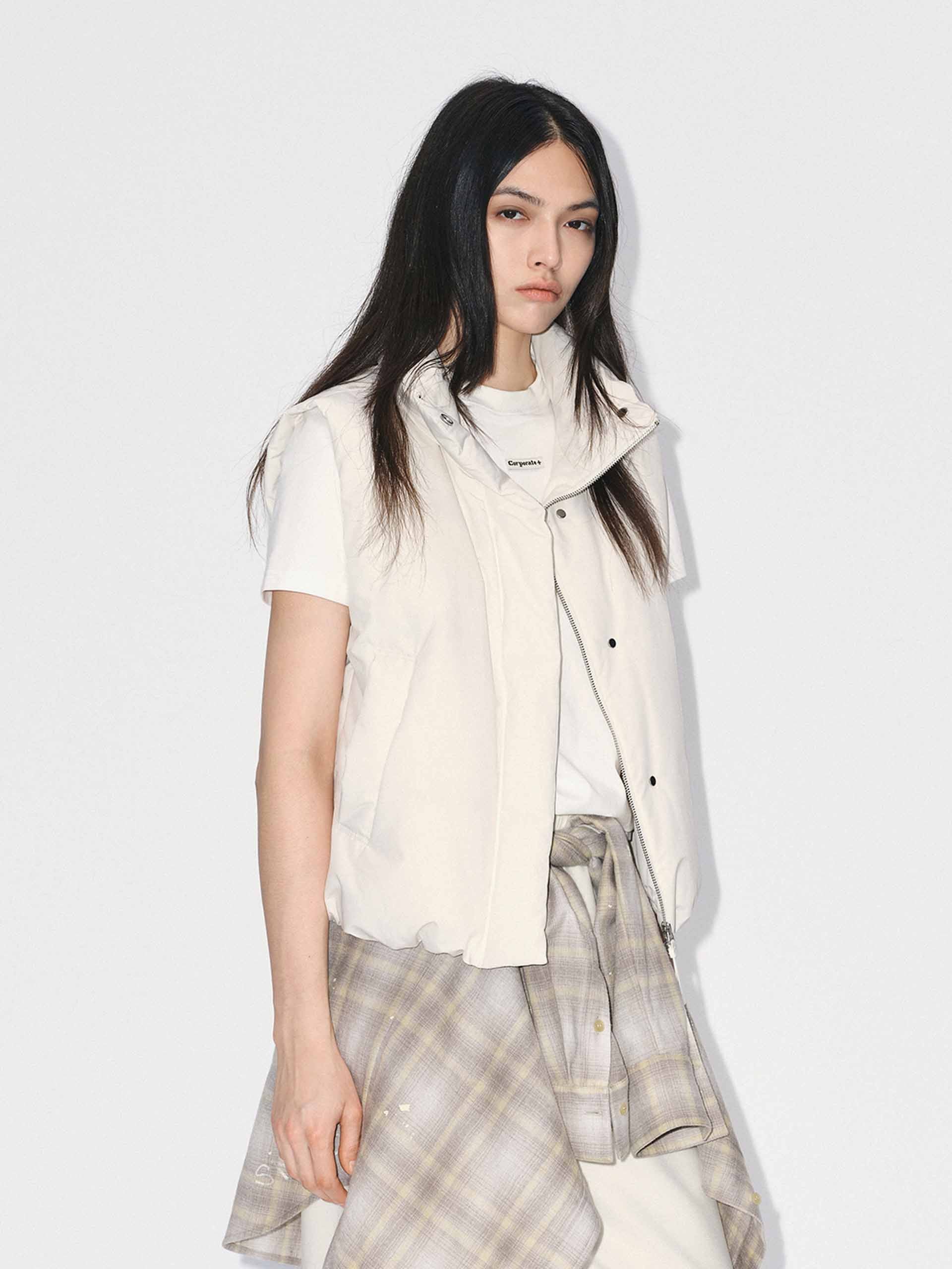 Sleeveless Cropped Down Jacket