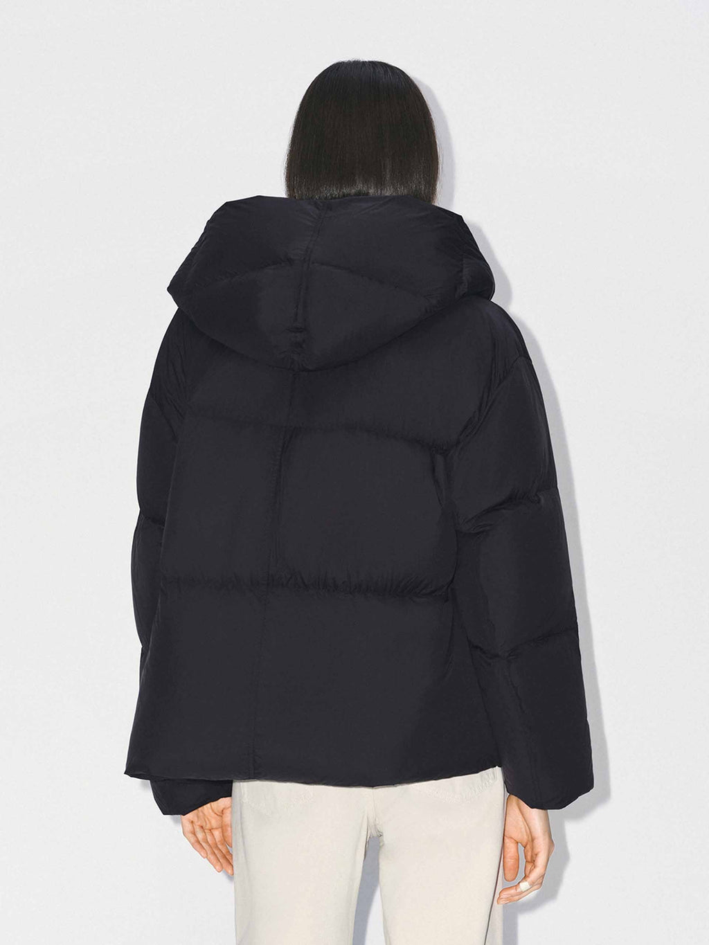 Lightweight Puffy Down Jacket
