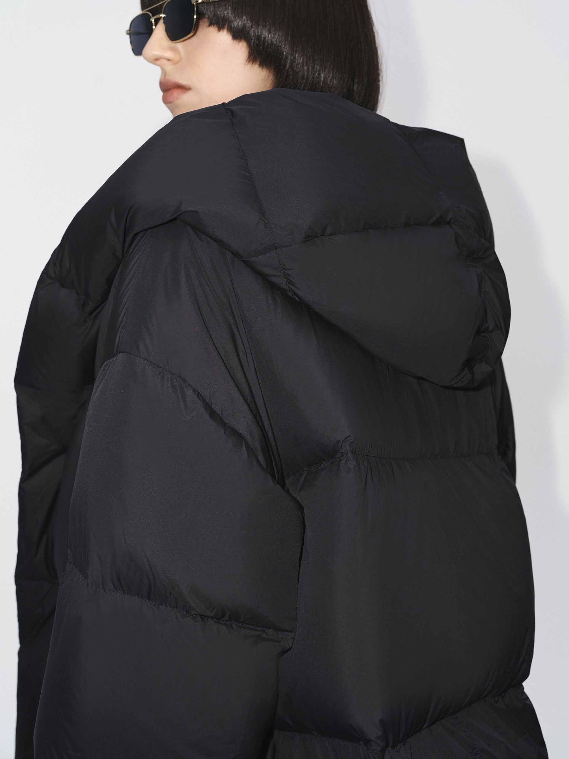Lightweight Puffy Down Jacket