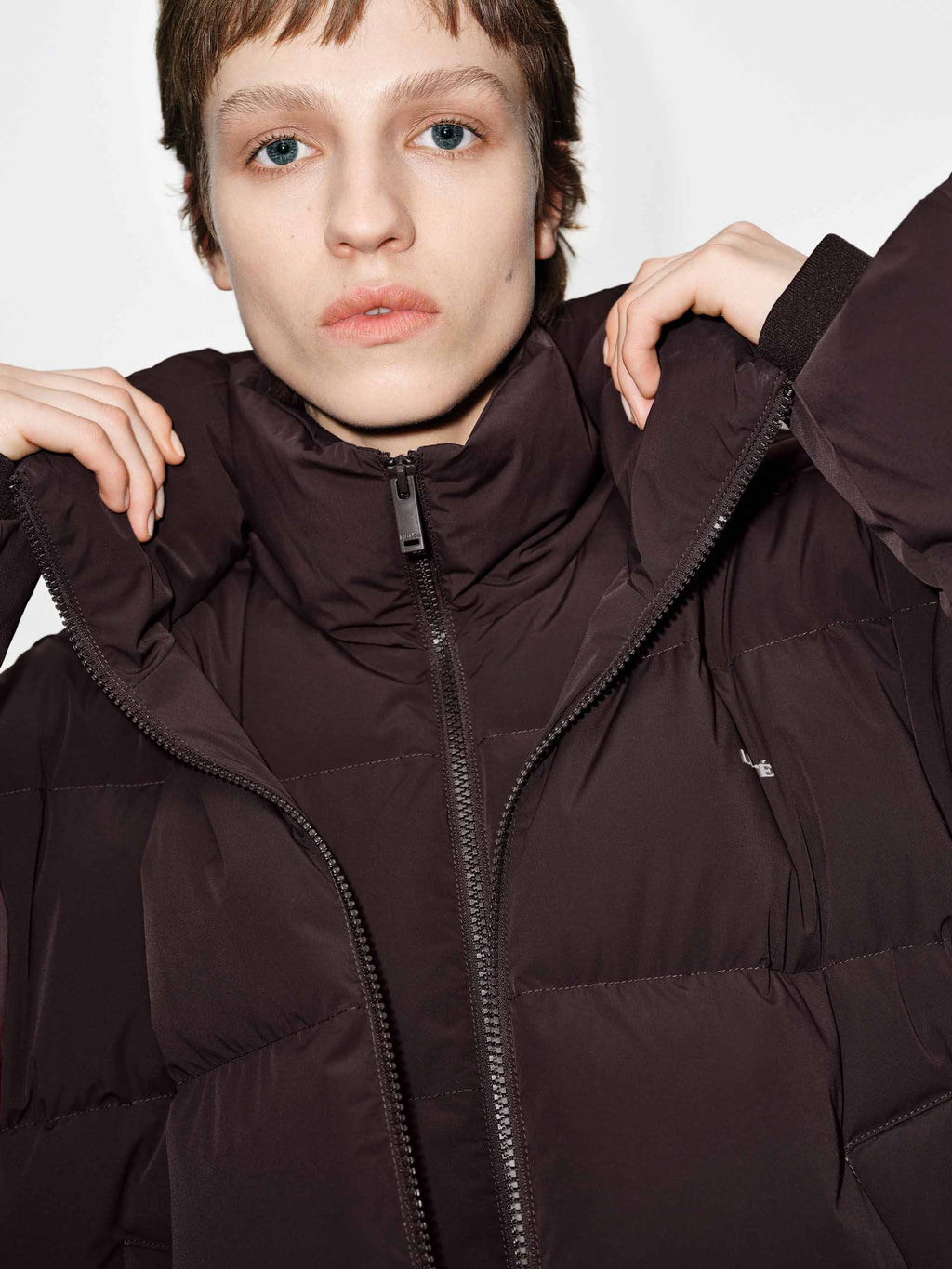 Cropped Hooded Down Jacket