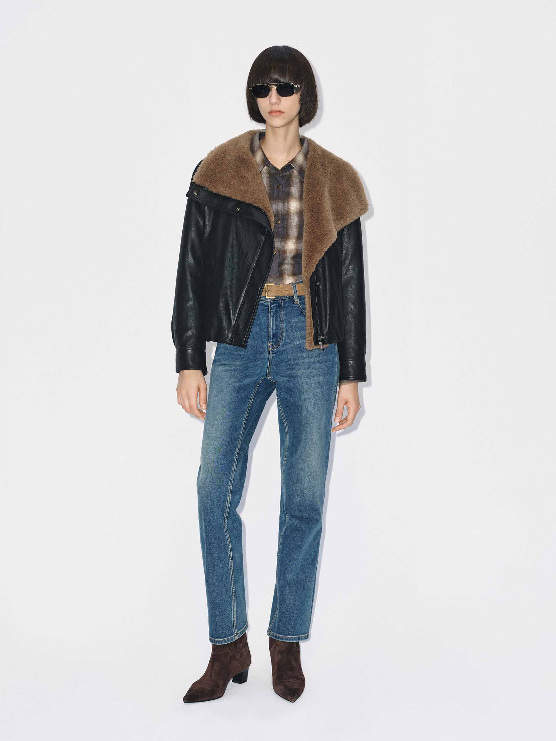 Ankle Length Tapered Jeans