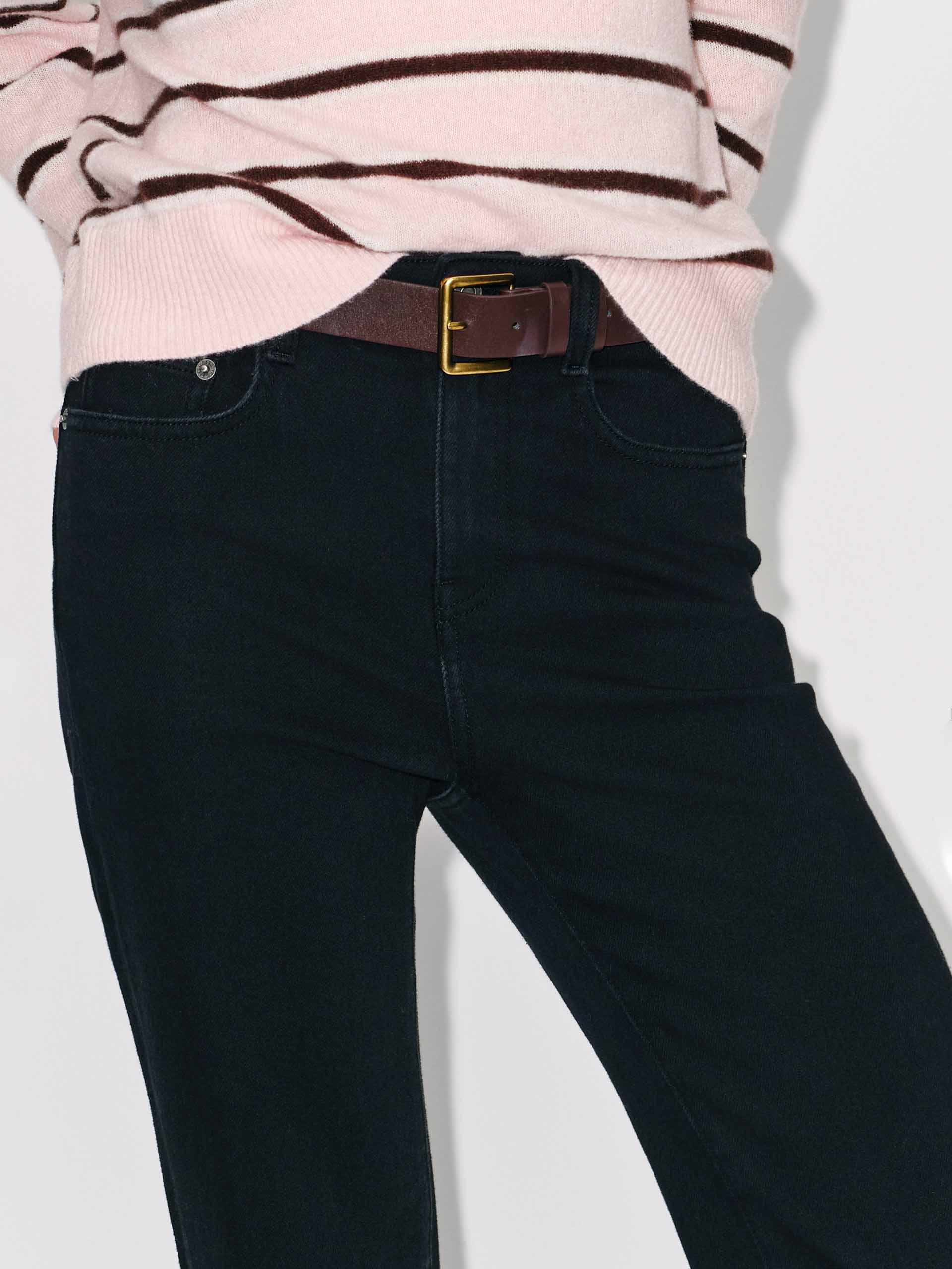 Black Tapered Ankle Jeans