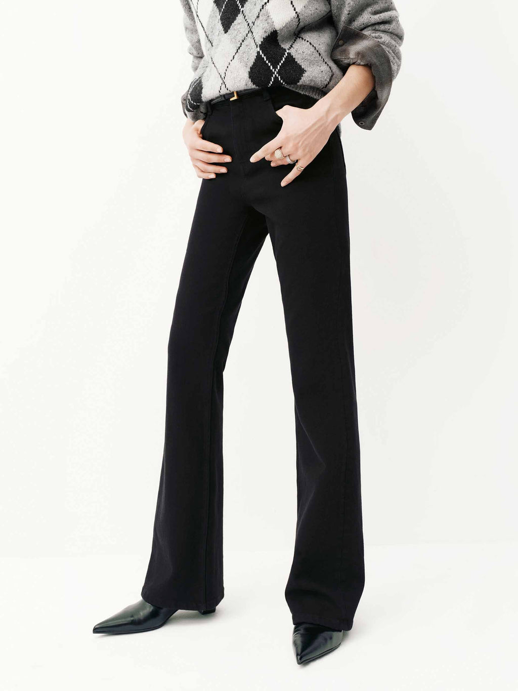 Fitted Flared Jeans