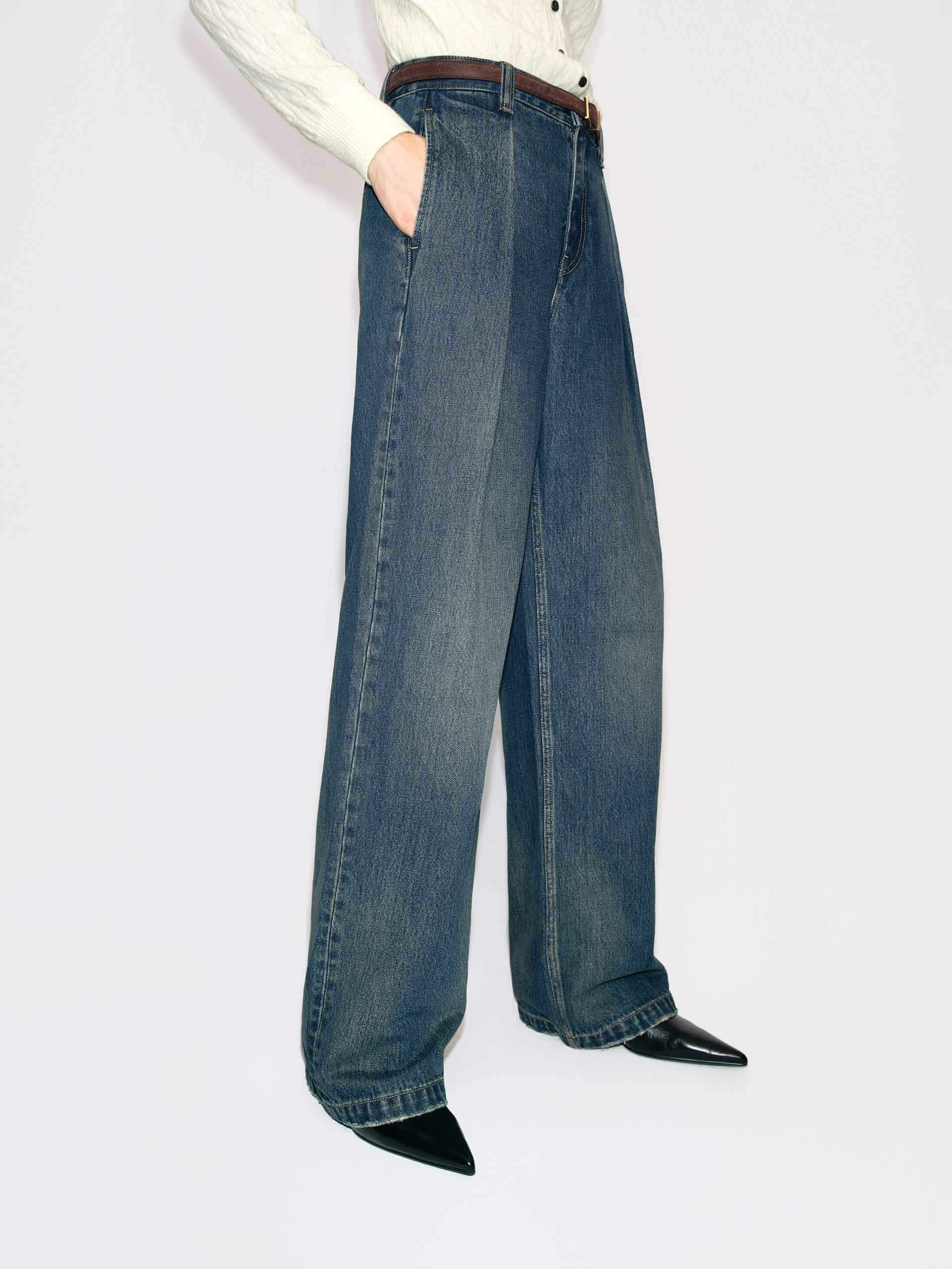 Cotton Pleated Blue Jeans