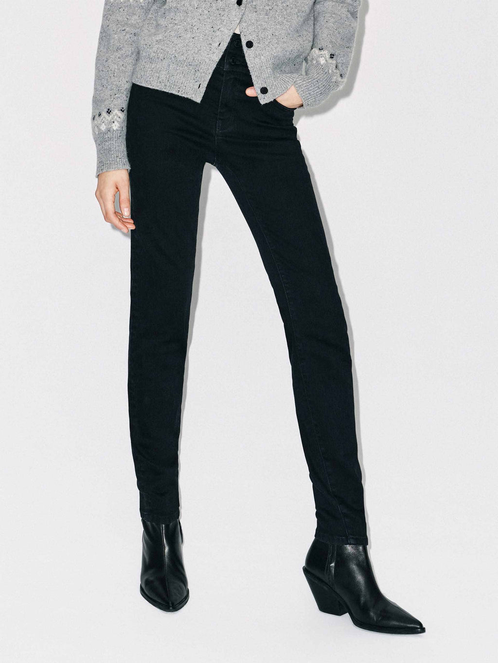 Ankle Length Skinny Jeans