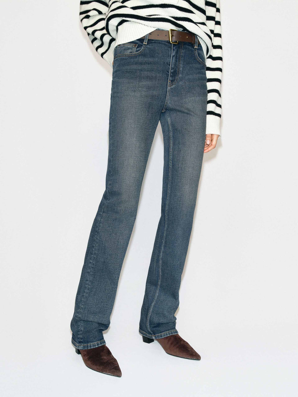 Fitted Straight Cut Jeans