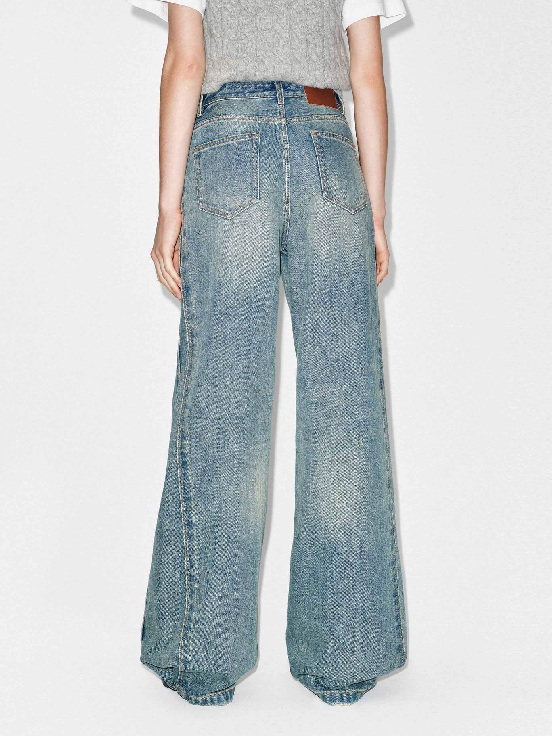 Seams Detail Ripped Jeans