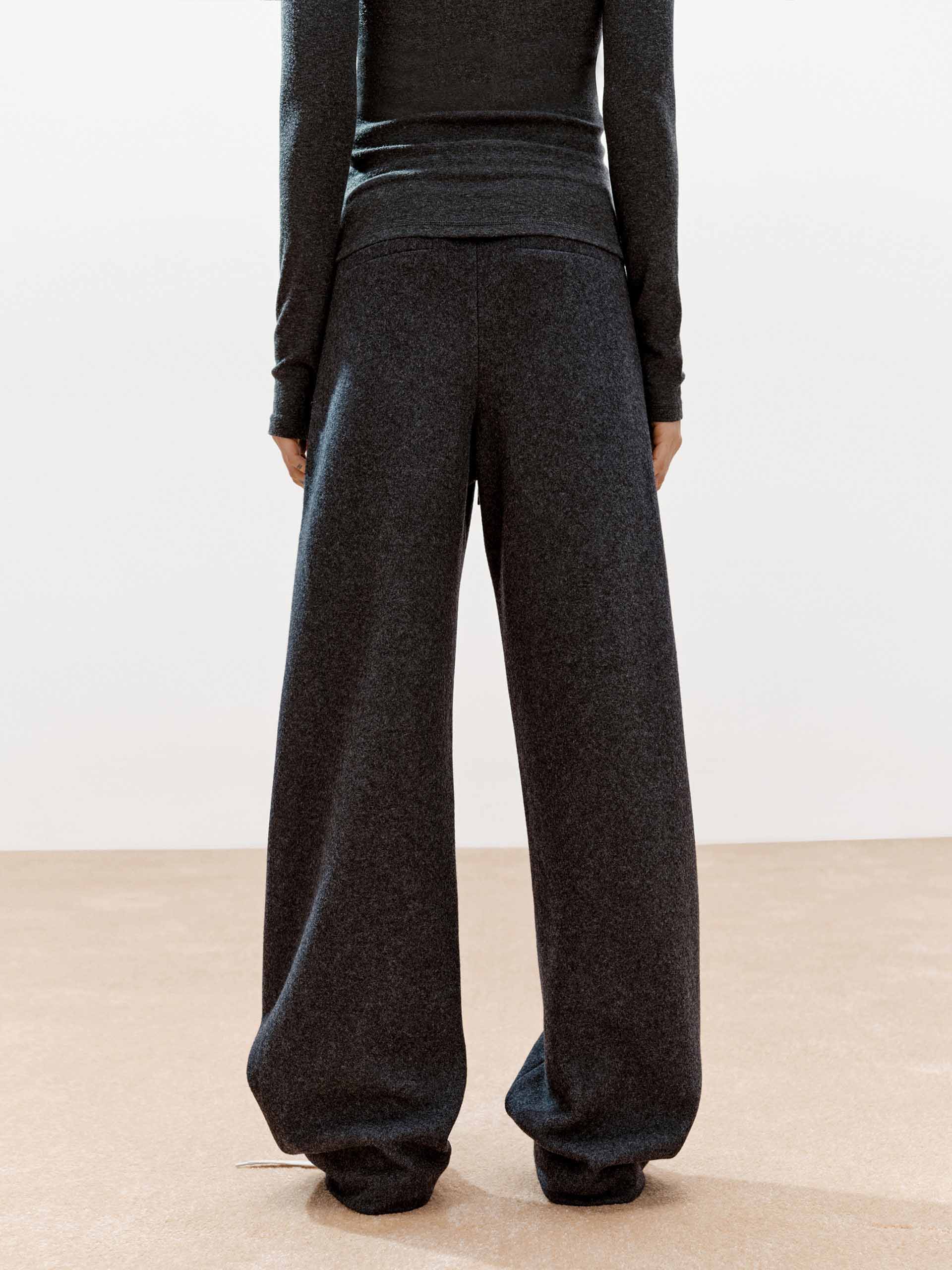 Barrel Leg Drawstring Trousers