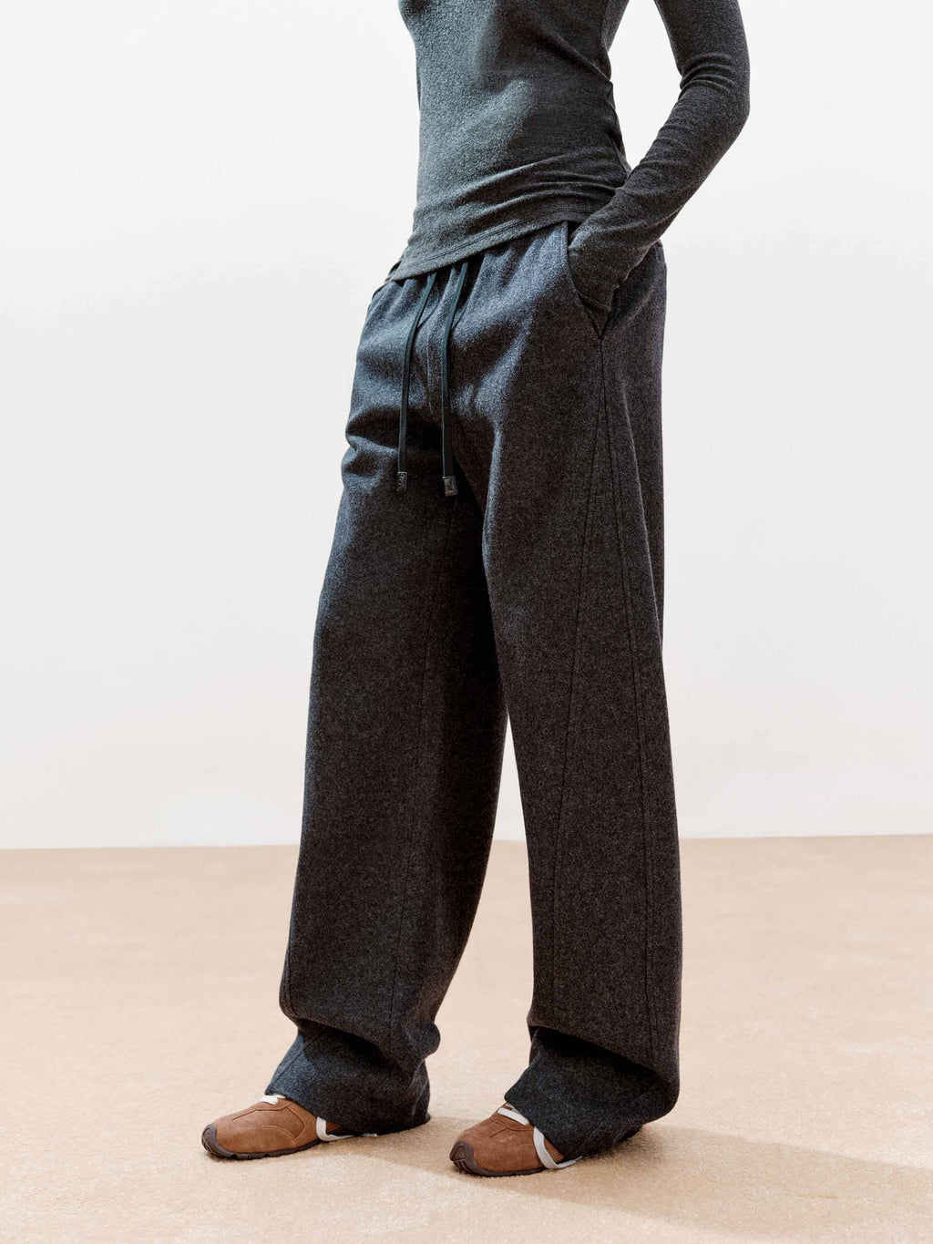 Barrel Leg Drawstring Trousers