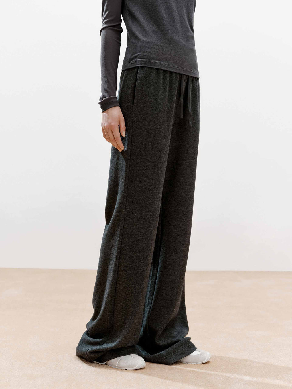 Inner Drawstring Flared Trousers
