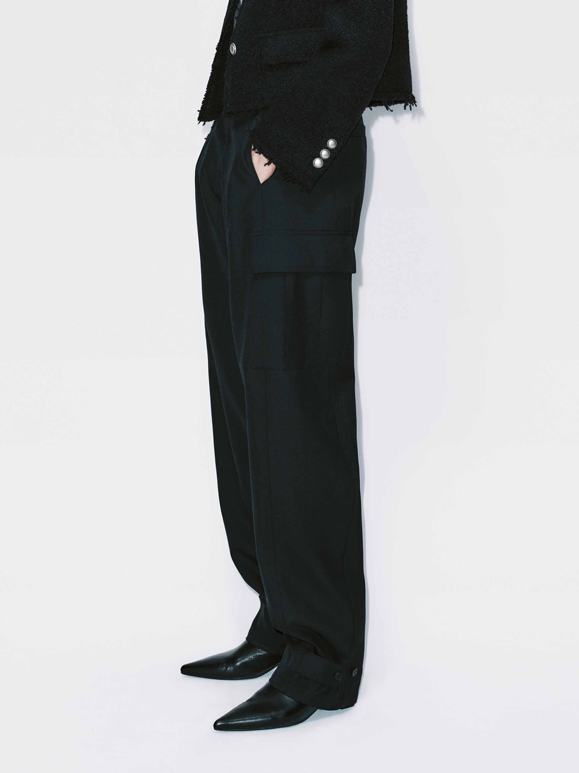 Barrel Leg Cargo Trousers