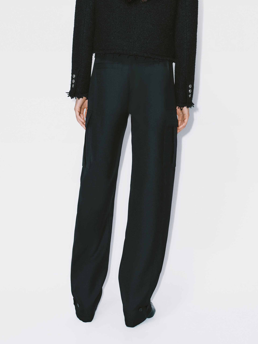Barrel Leg Cargo Trousers