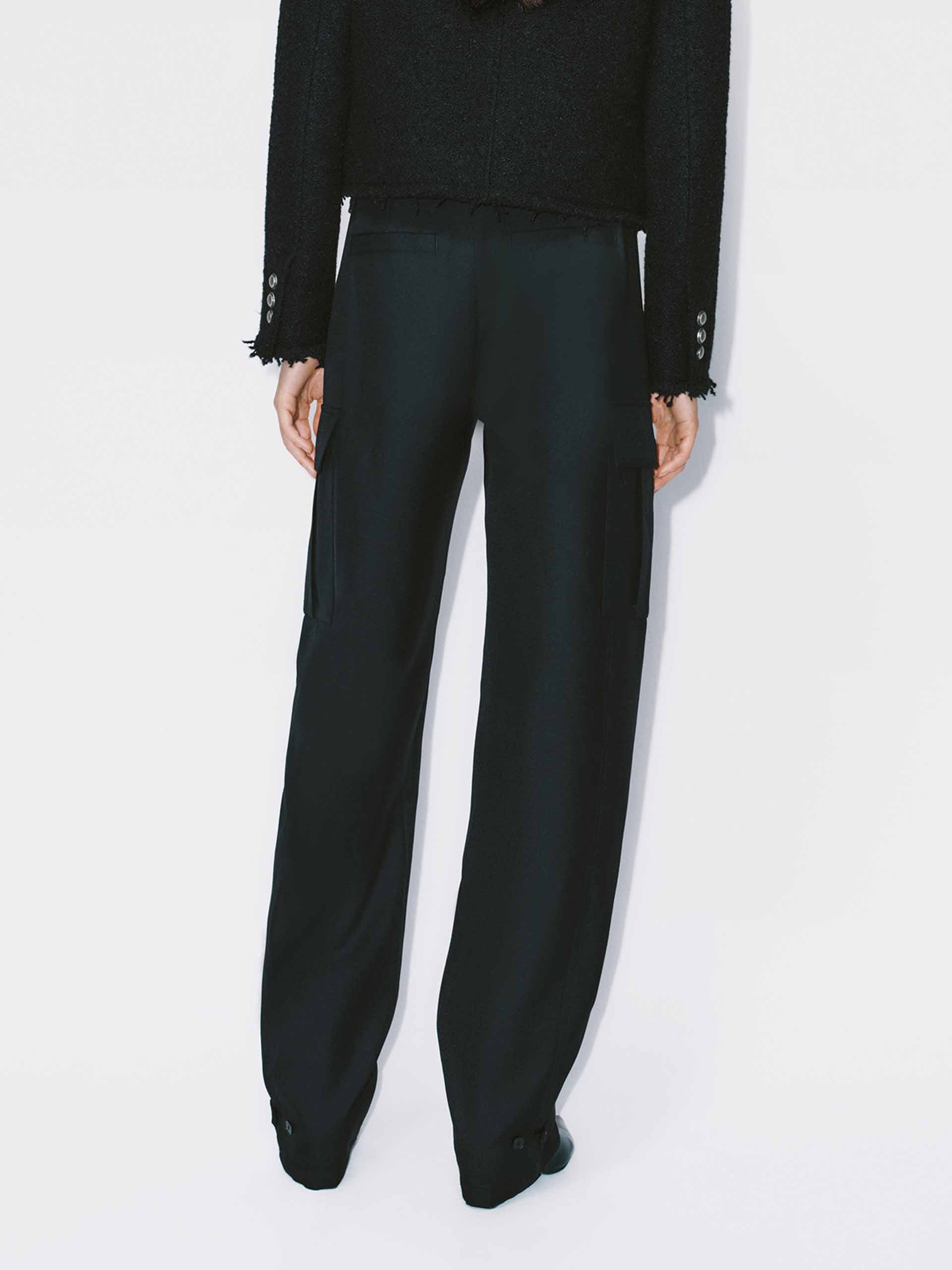 Barrel Leg Cargo Trousers
