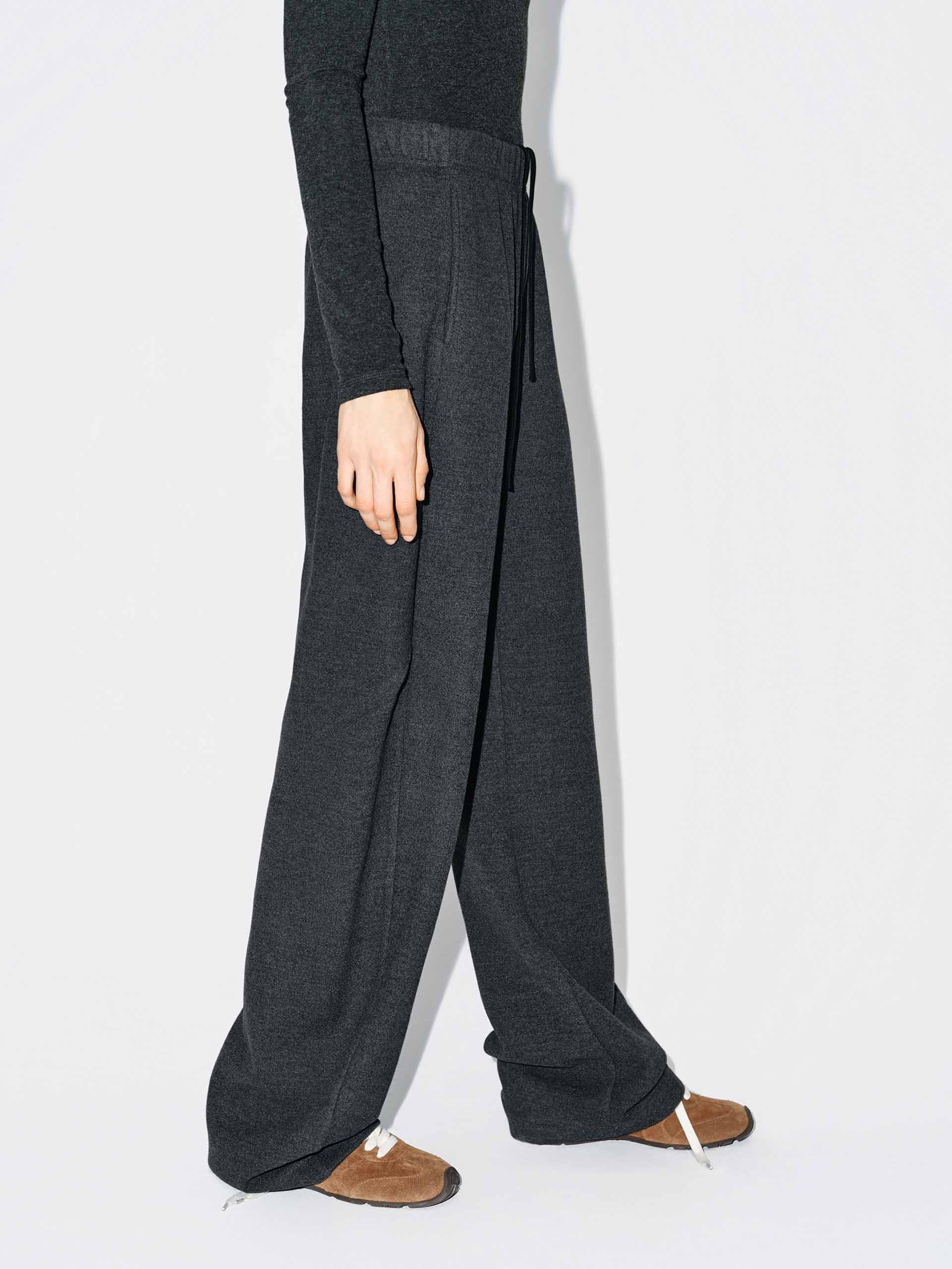 Drawstring Barrel Leg Trousers